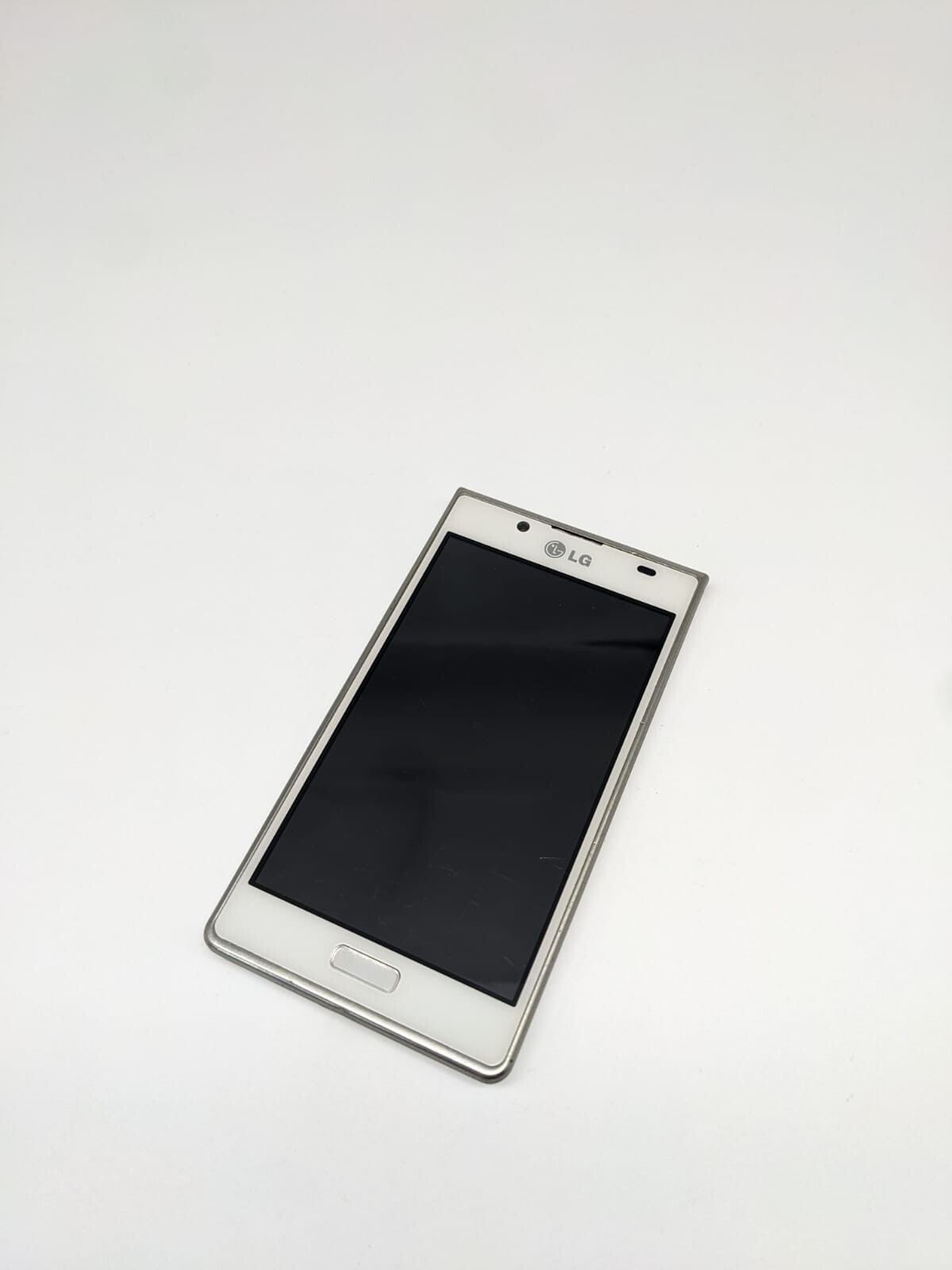 LG P700 Weiß Smartphone | OHNE AKKU | VOLL FUNKTIONSFÄHIG