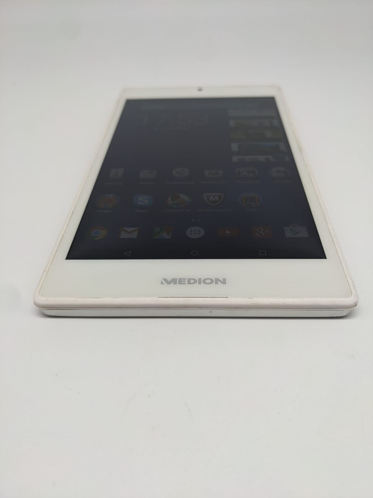 Medion Tablet Lifetab P7332 MD99103 Display 7 Zoll Tablet | AKKU DEFEKT