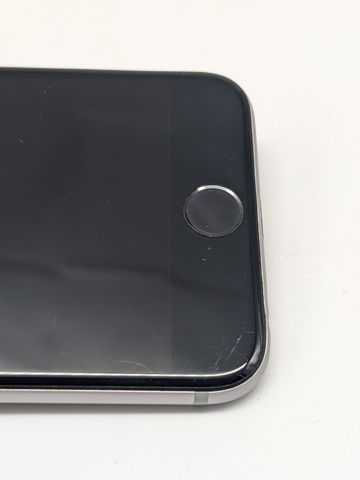 Apple iPhone 6 A1586 16GB Silber Smartphone | OHNE SIMLOCK