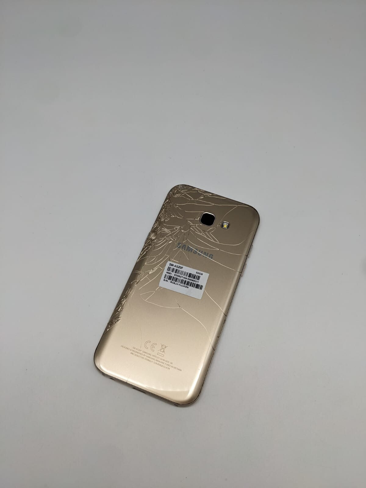 Samsung Galaxy A5 2017 SM-A520F Gold | DISPLAYSCHADEN