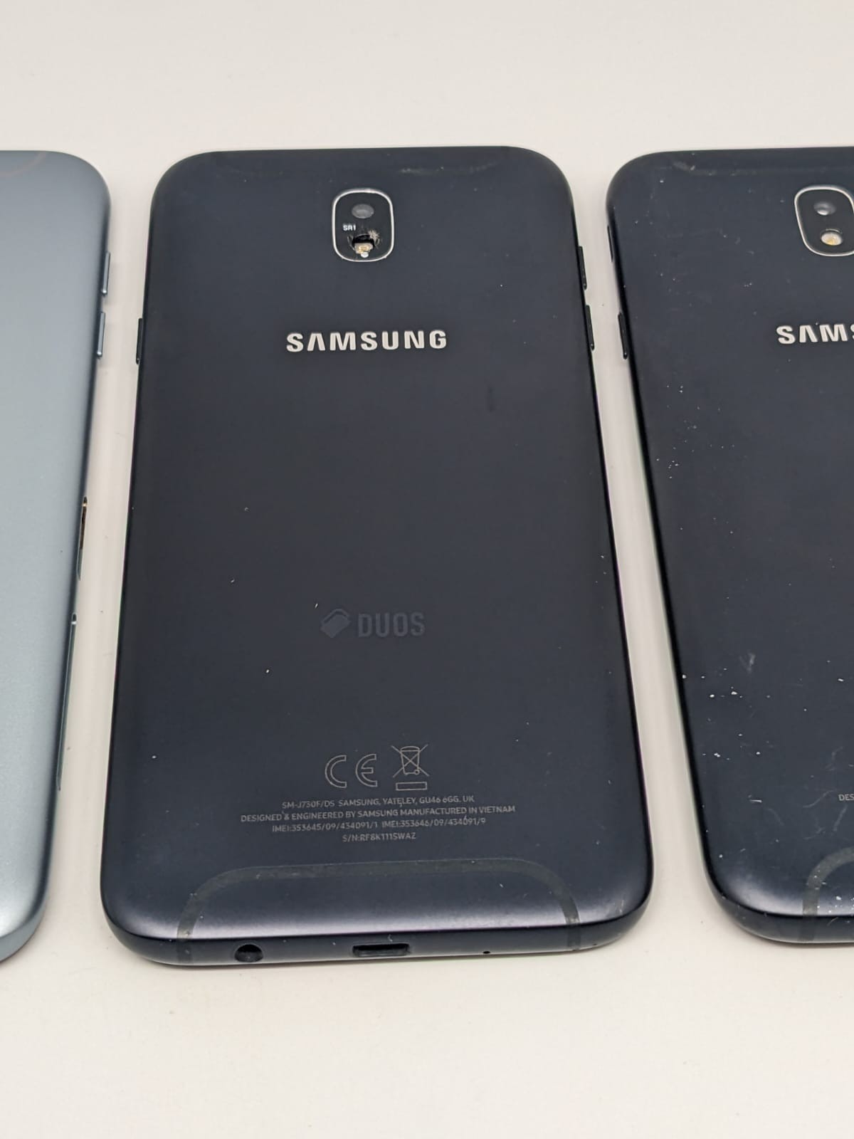 4x Samsung Galaxy J7 16GB SM-J730F/DS Gold | UNGETESTET