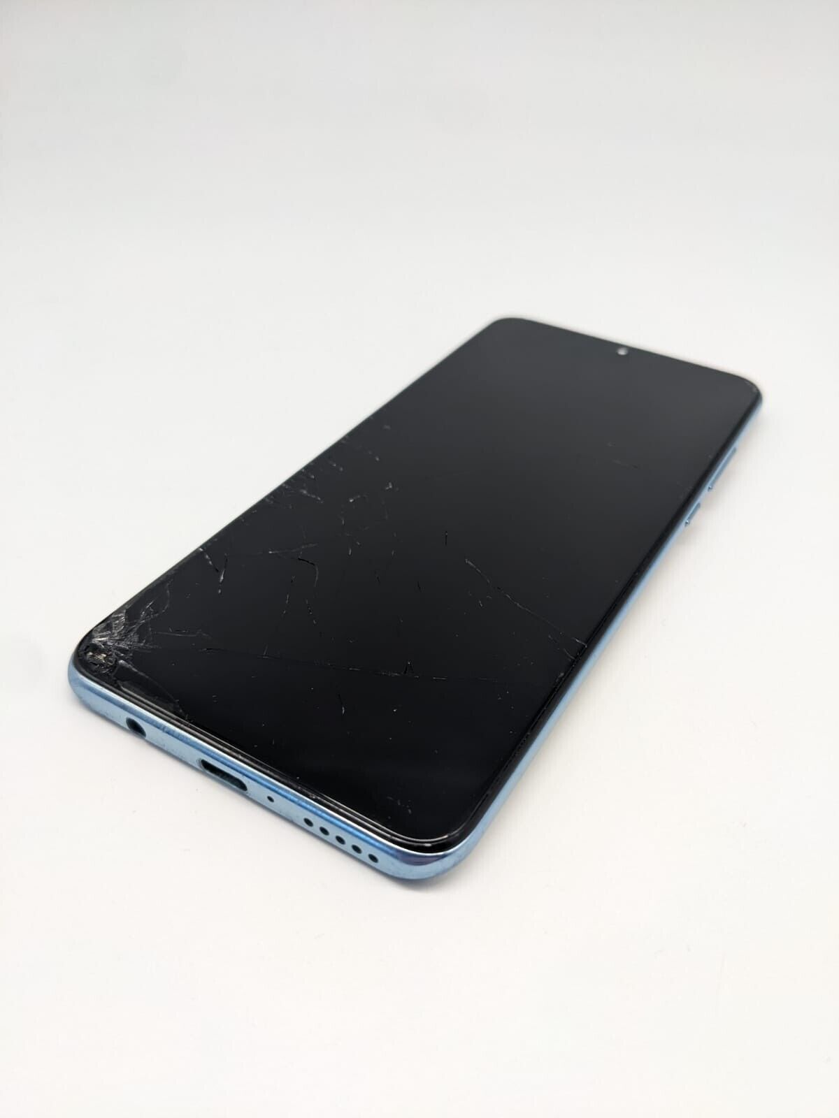 Huawei P30 Lite New Edition MAR-LX1B Breathing Crystal | LÄDT/STARTET NICHT