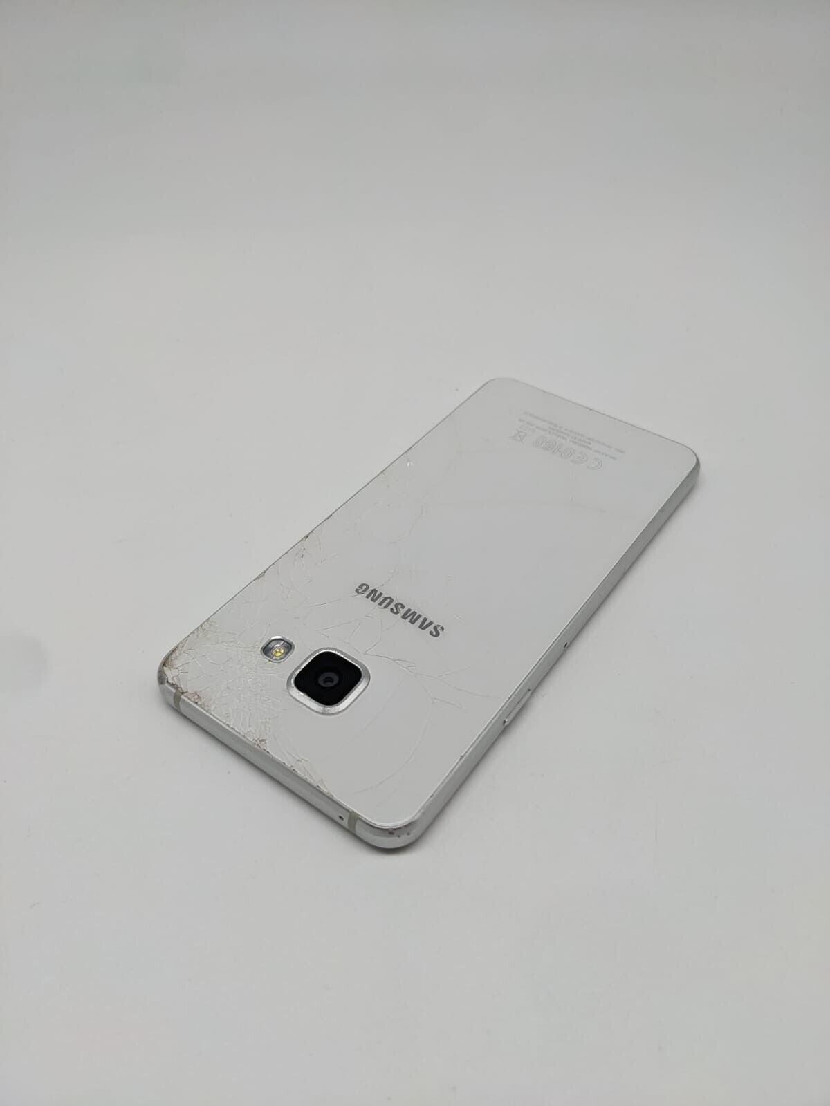 Samsung Galaxy A3 2016 SM-A310F 16 GB Weiß | OHNE SIMLOCK