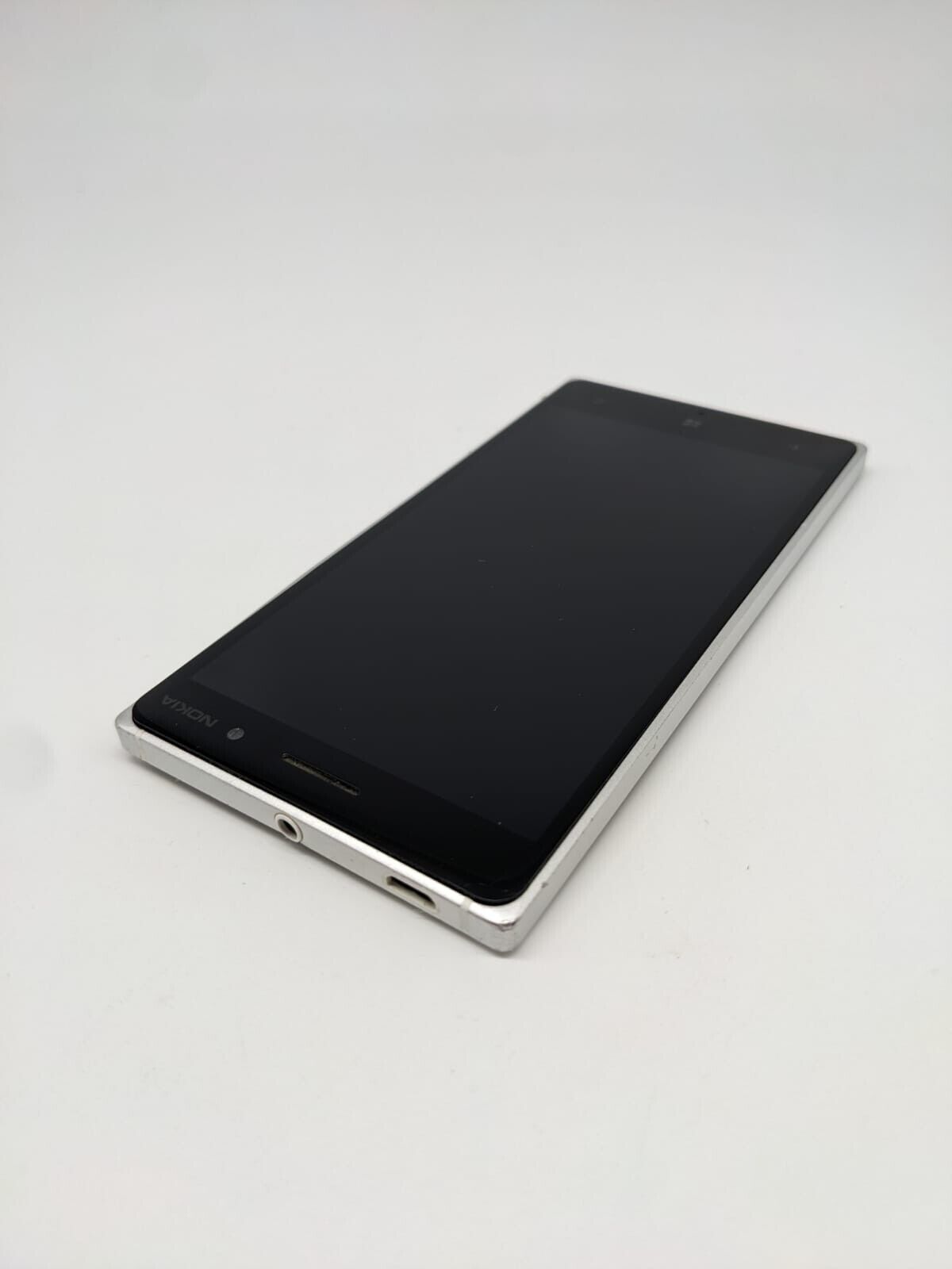 Nokia Lumia 830 Silber RM-830 Smartphone | OHNE AKKU | UNGETESTET