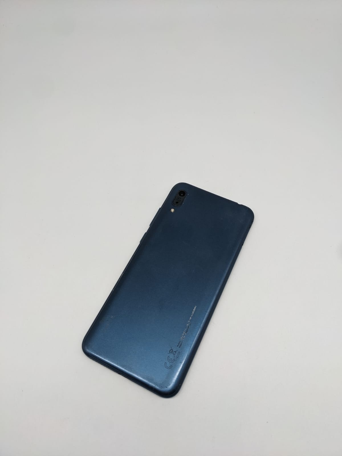 Huawei Y6 2019 Blau Smartphone Teilespender Ersatzteile | LÄDT/STARTET NICHT
