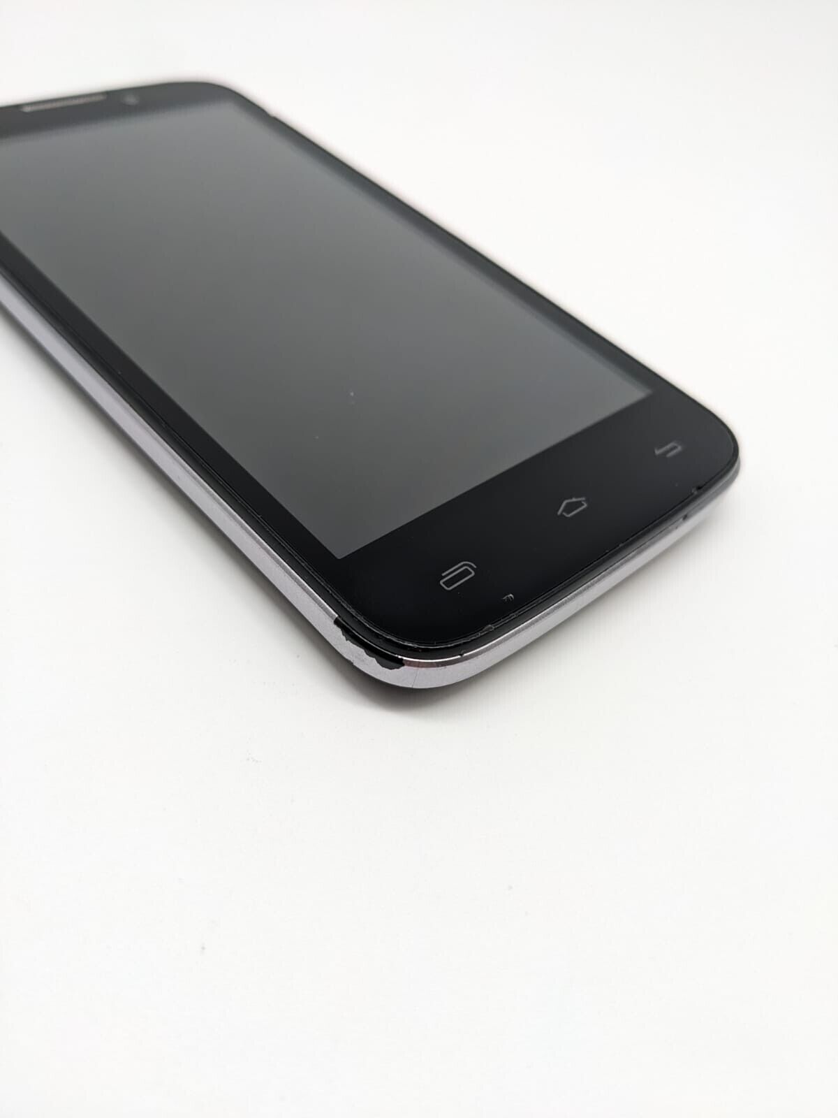 Mobistel  Cynus T6 Smartphone Schwarz LÄDT/STARTET NICHT S0056