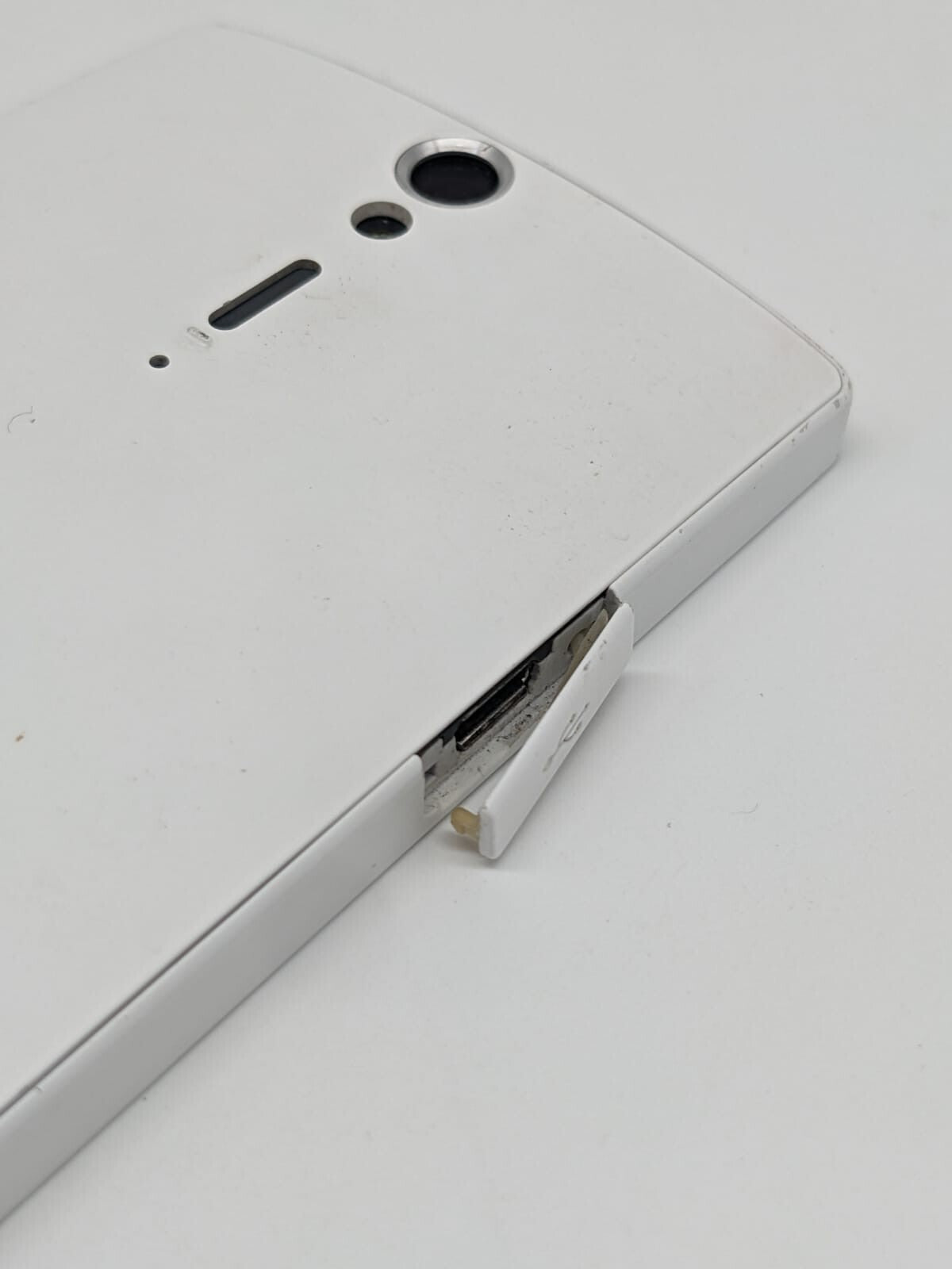 Sony Xperia LT26 Smartphone Weiß | OHNE SIMLOCK