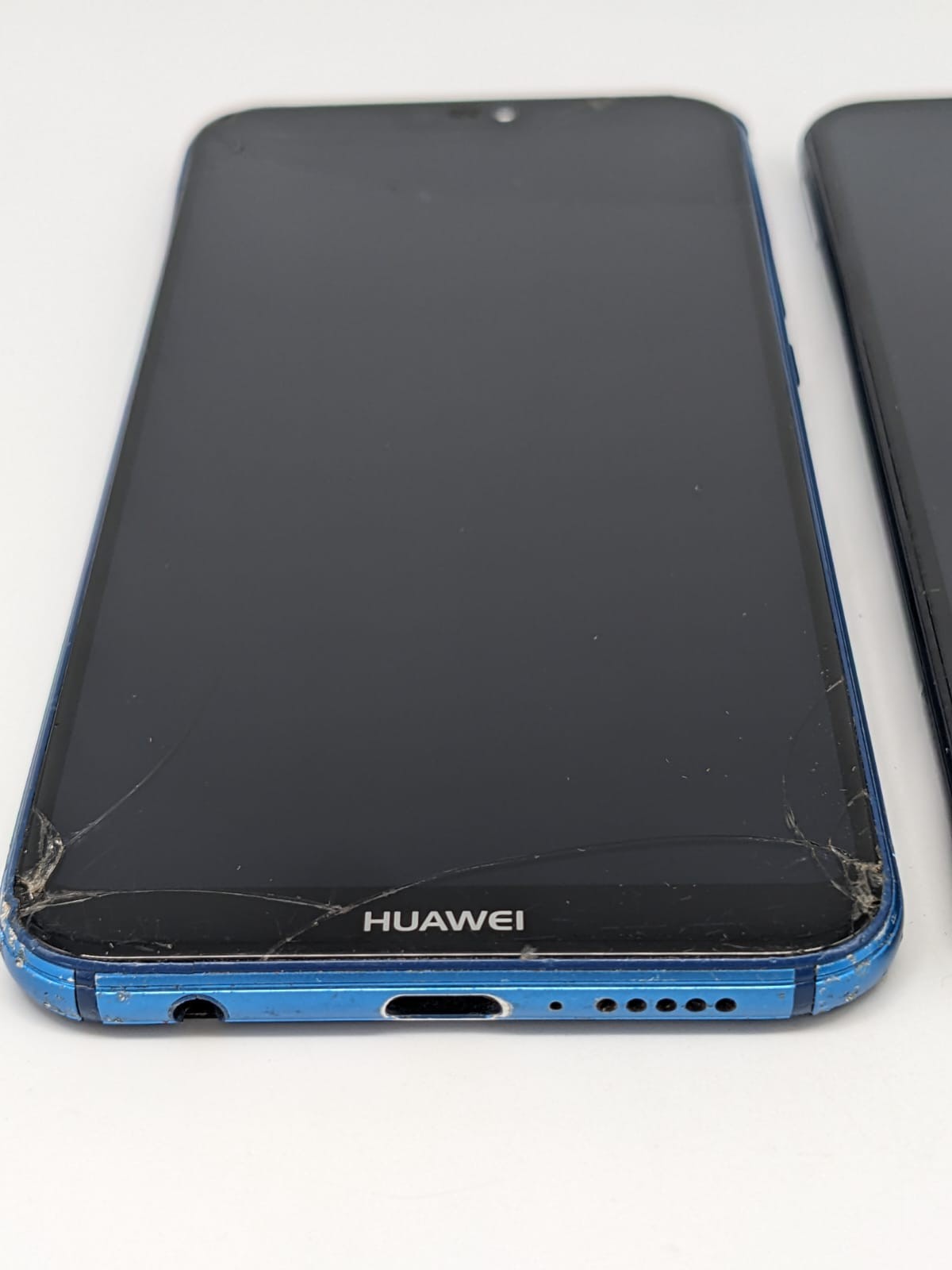 2x Huawei P20 Lite Schwarz Blau Teilespender Ersatzteile | LÄDT/STARTET NICHT