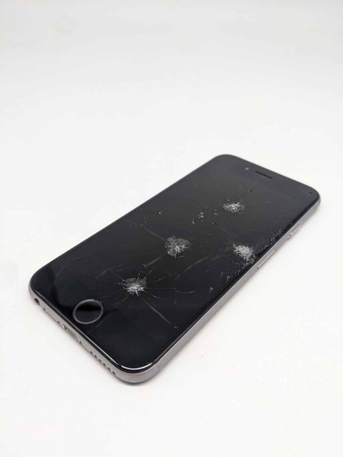 Apple iPhone 6s Grau A1688 Teilespender Ersatzteile | LÄDT/STARTET NICHT