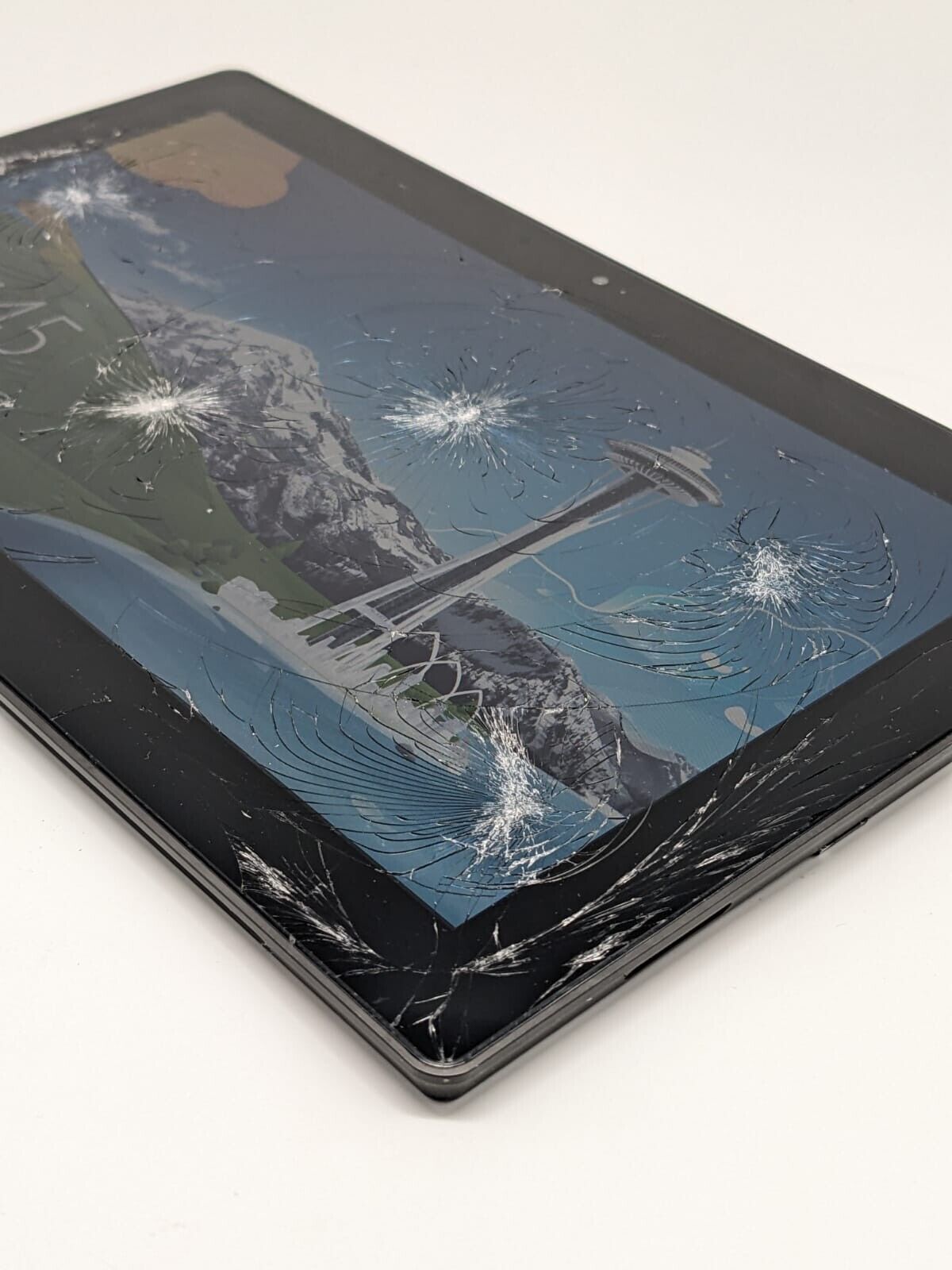 Microsoft Surface RT 1516 Windows 10,6" 32GB Schwarz | TOUCH DEFEKT