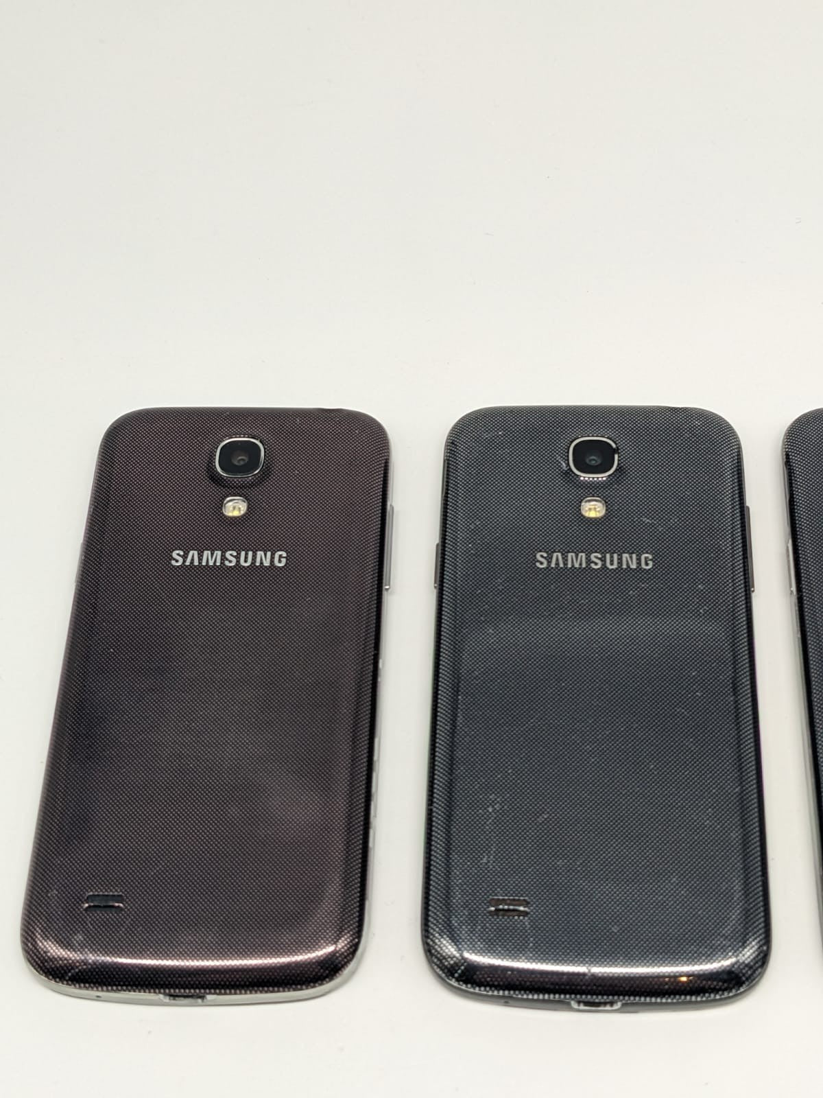4x Samsung Galaxy S4 mini GT-i9195 Konvolut Sammlung Posten | UNGETESTET