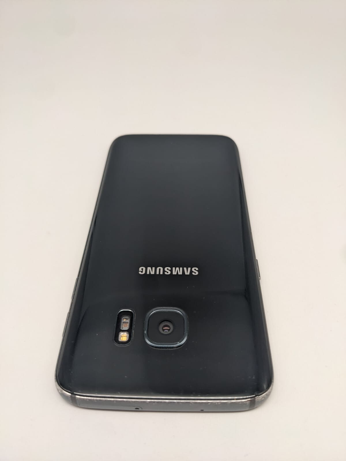 Samsung Galaxy S7 32GB Schwarz Smartphone | DISPLAYBURN | OHNE SIMLOCK