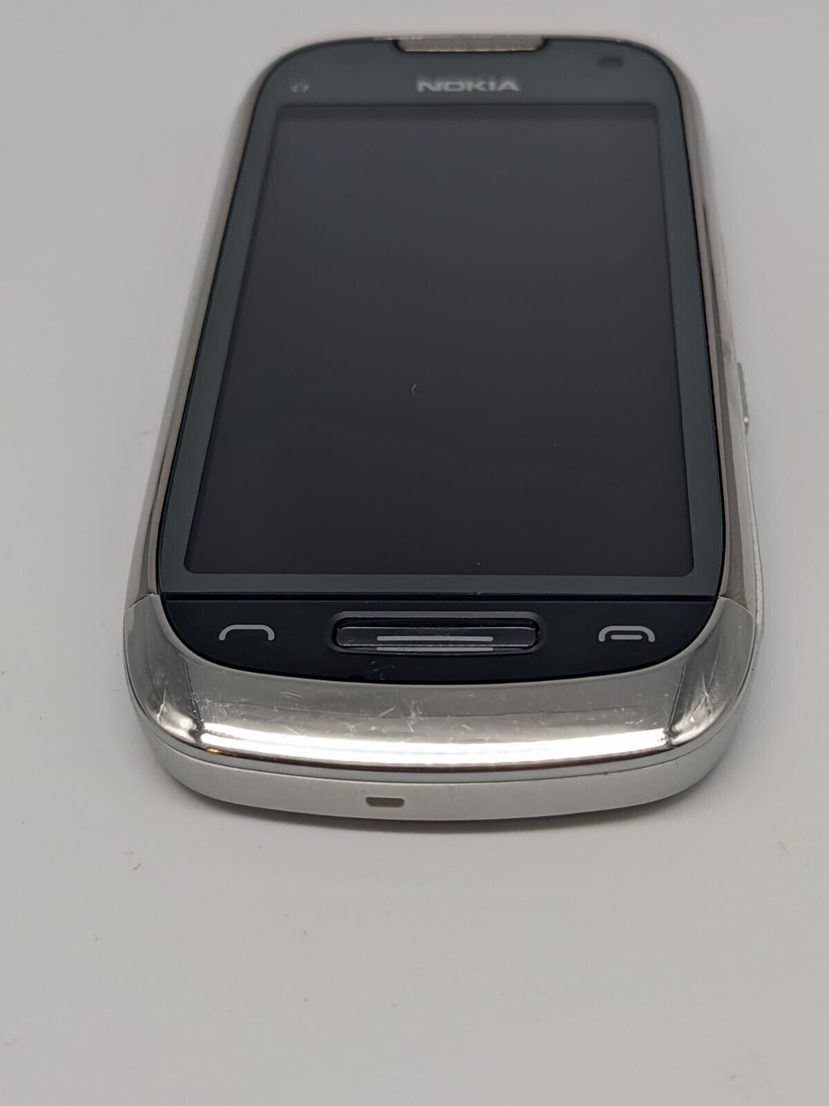Nokia C7-00 RM-675 8GB Silber Handy Smartphone | LÄDT/STARTET NICHT