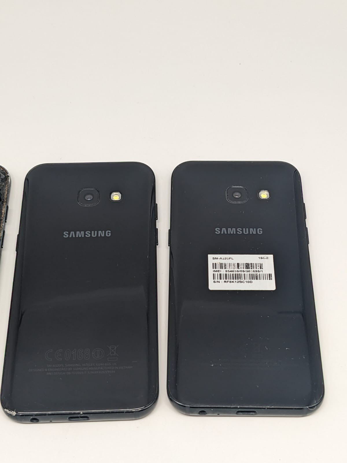3x Samsung Galaxy A3 2017 SM-A320FL Konvolut Sammlung Posten | DEFEKT