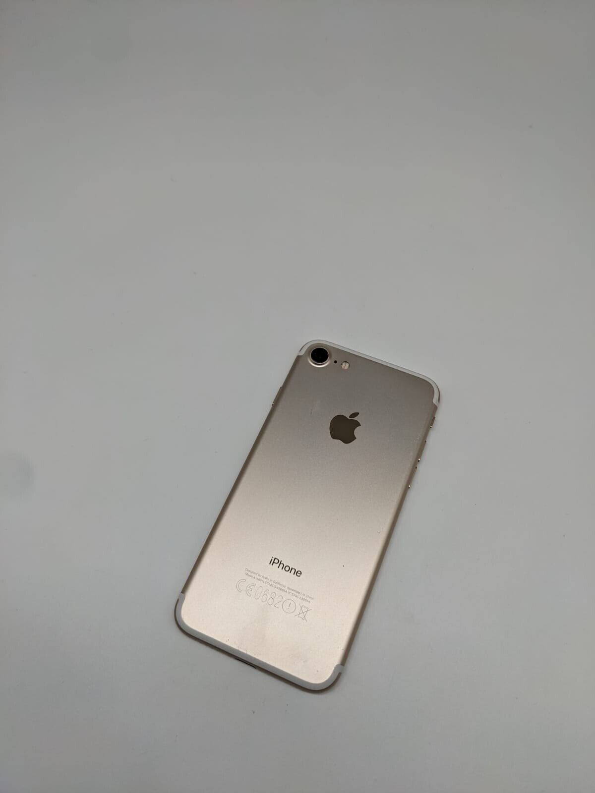 Apple iPhone 7 Weiß A1660 Teilespender Ersatzteile Bastler