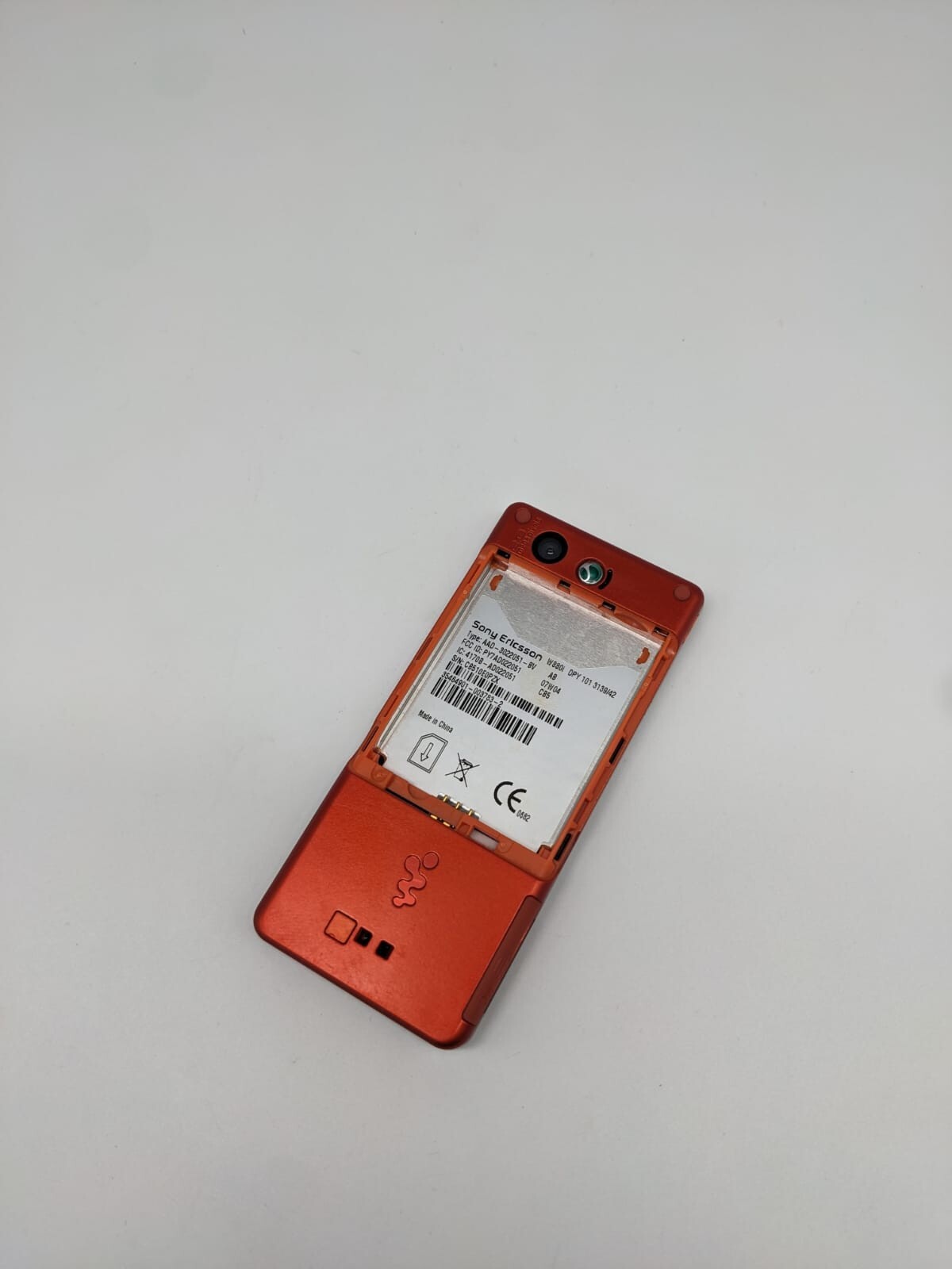 Sony Ericsson W880i Schwarz Handy | OHNE AKKU | OHNE SIMLOCK