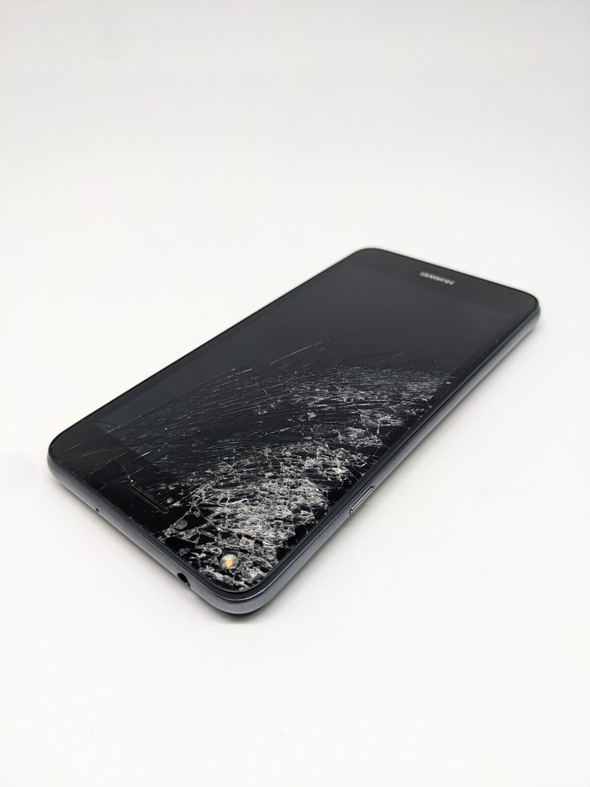 Huawei LYO-L21 Y6 II Compact Dual SIM Smartphone Schwarz | OHNE AKKU | UNGETESTE