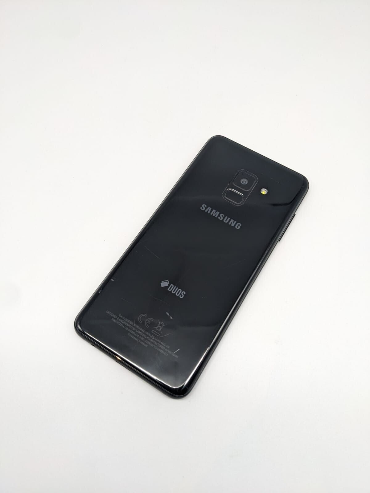 Samsung Galaxy A8 SM-A530F/DS Teilespender | LÄDT/STARTET NICHT