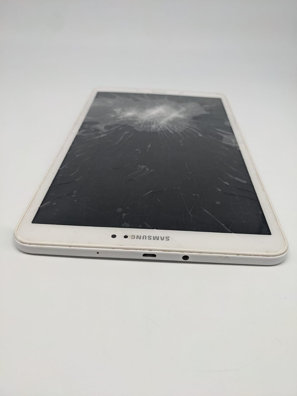 Samsung Galaxy Tab A6 SM-T580 Weiß Bastler Teilespender Ersatzteile