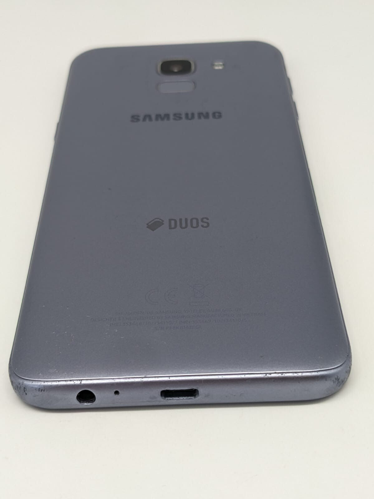 Samsung Galaxy J6 Duos SM-J600FN/DS 32 GB Schwarz Silber | OHNE SIMLOCK