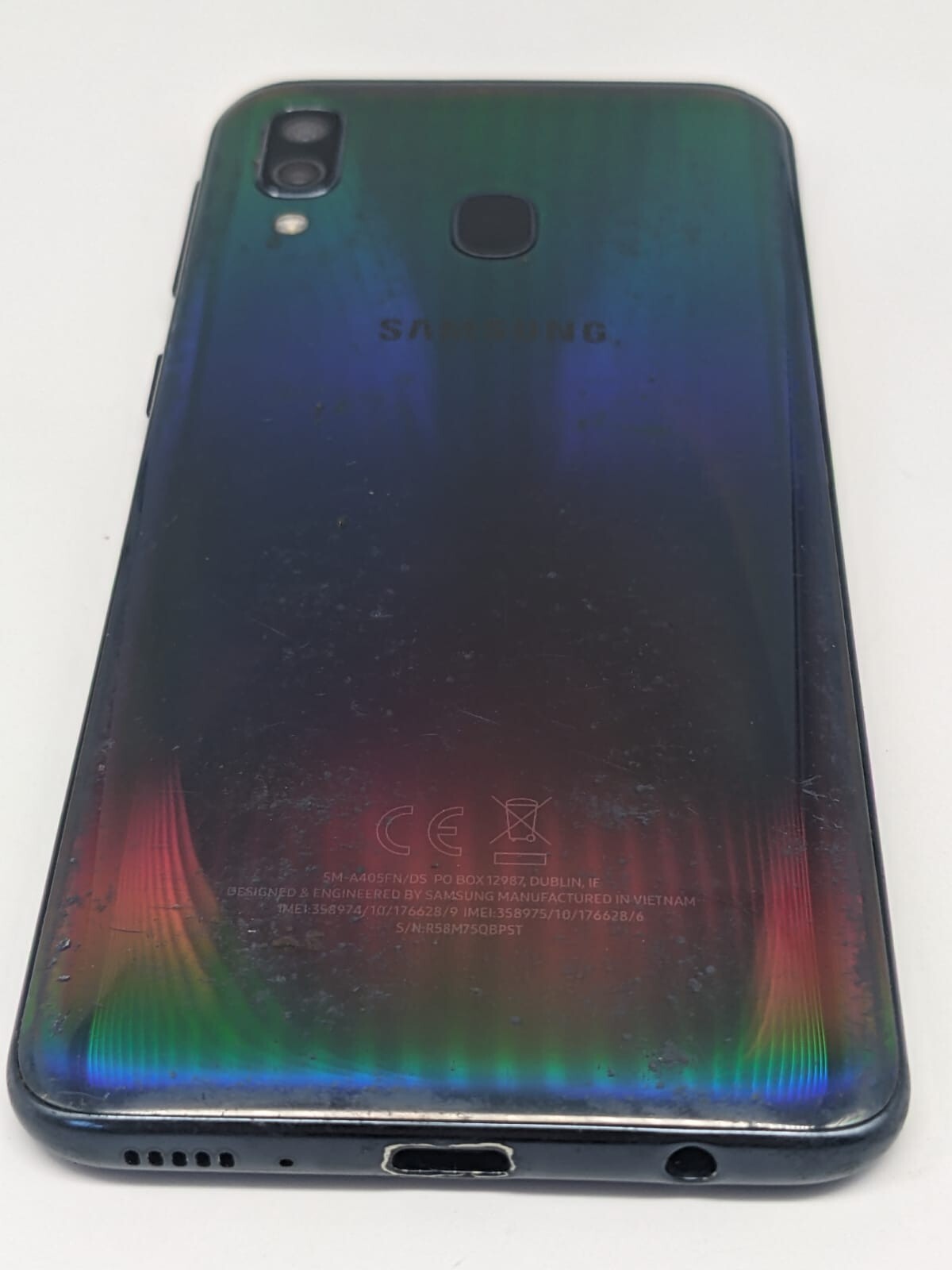 Samsung Galaxy A40 SM-A405FN/DS Smartphone | LÄDT/STARTET NICHT