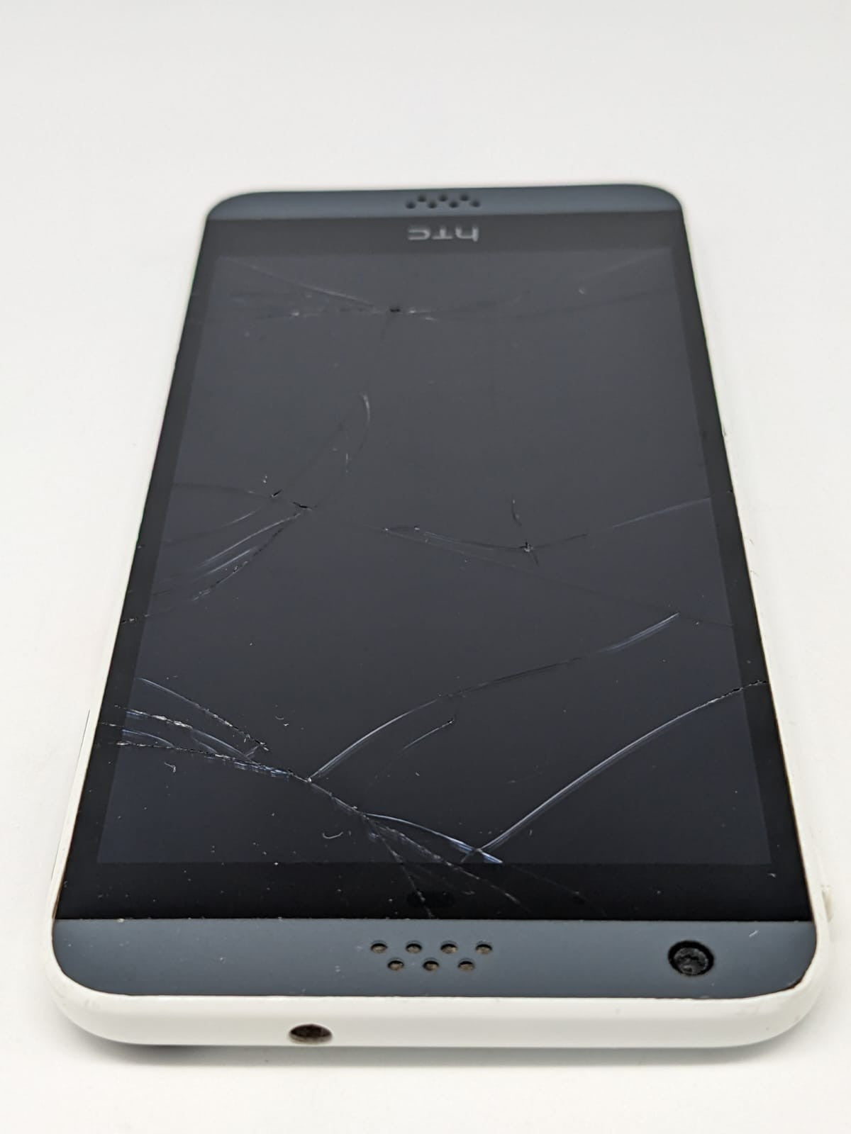HTC Desire 530 Weiß Smartphone Teilespender Ersatzteile | DISPLAYSCHADEN