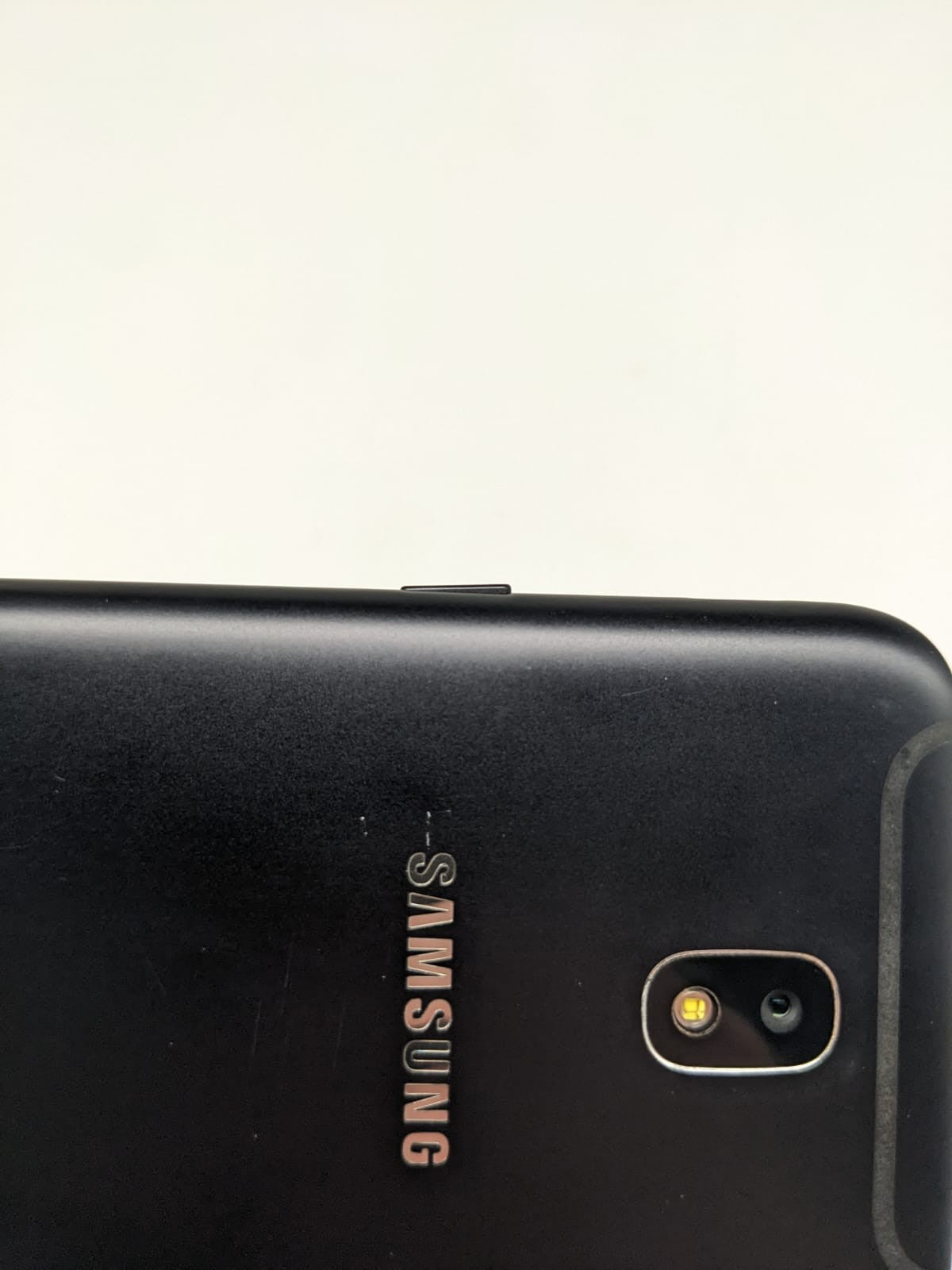 Samsung Galaxy J5 2017 SM-J530F/DS Schwarz Smartphone | OHNE SIMLOCK