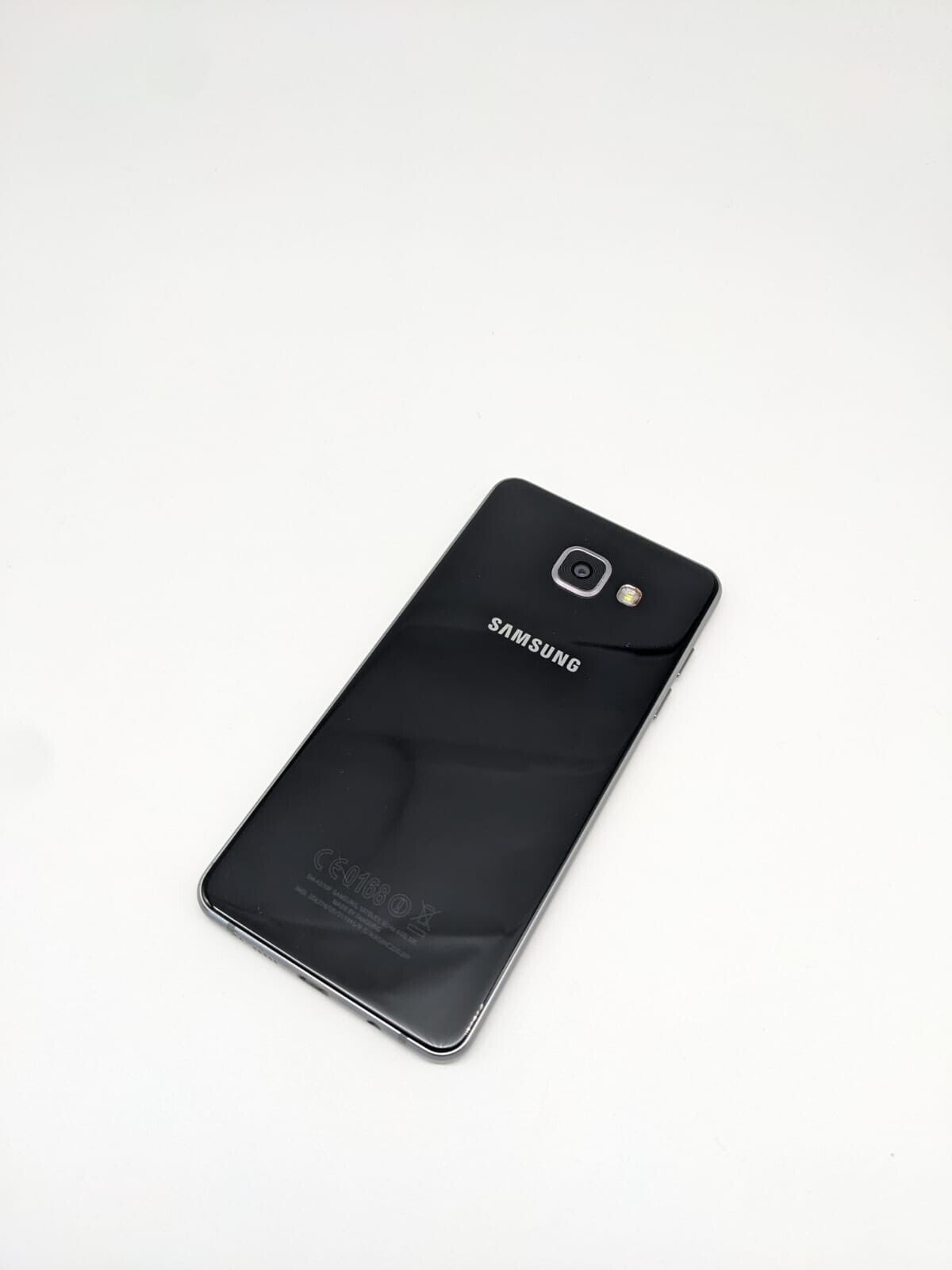 Samsung Galaxy A5 2016 Schwarz SM-A510F Smartphone | OHNE SIMLOCK