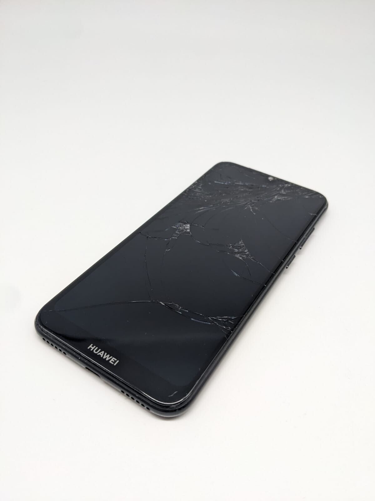 Huawei Y6s JAT-L41  32GB Schwarz Dual-Sim Ersatzteile Bastler Teilespender