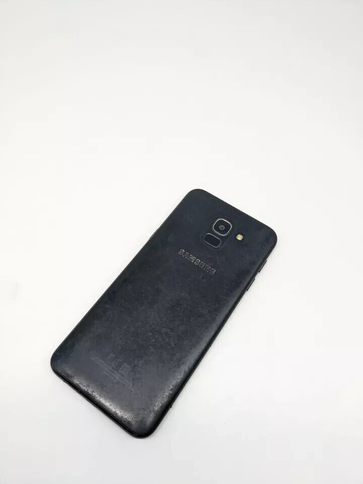 Samsung Galaxy SM-J600FN/DS J6 Dual Sim | LÄDT/STARTET NICHT