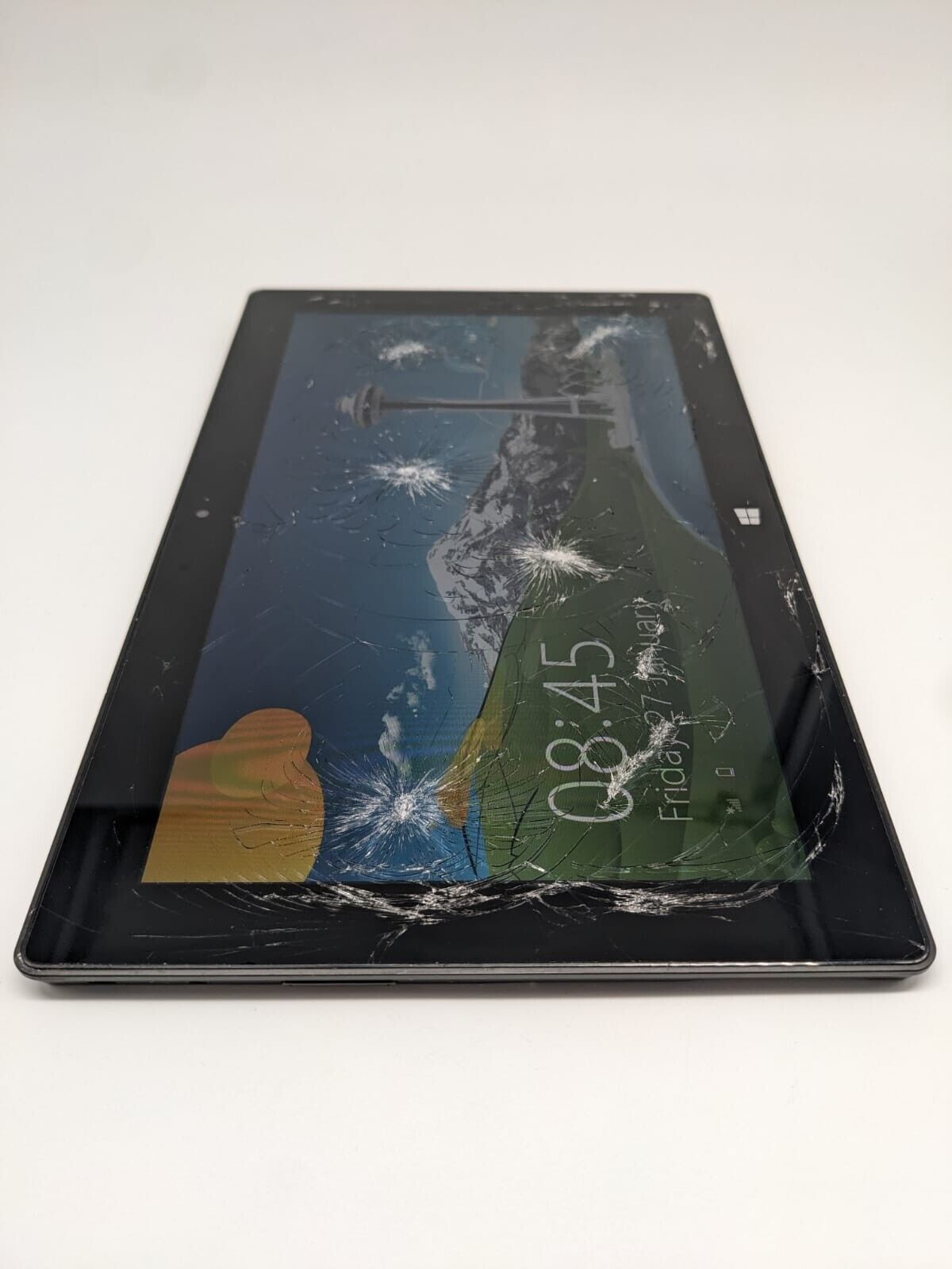 Microsoft Surface RT 1516 Windows 10,6" 32GB Schwarz | TOUCH DEFEKT
