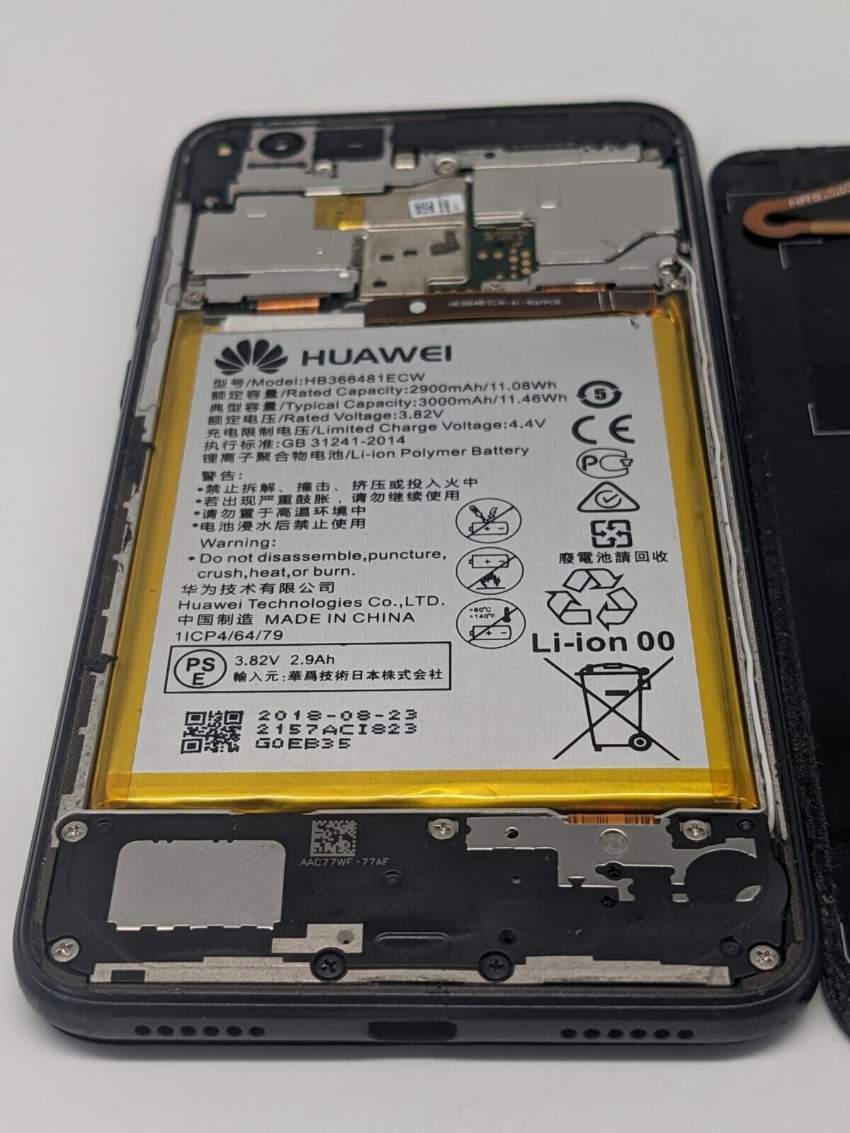Huawei  P8 Lite 2017 PRA-LX1  Teilespender Ersatzteile | LÄDT/STARTET NICHT