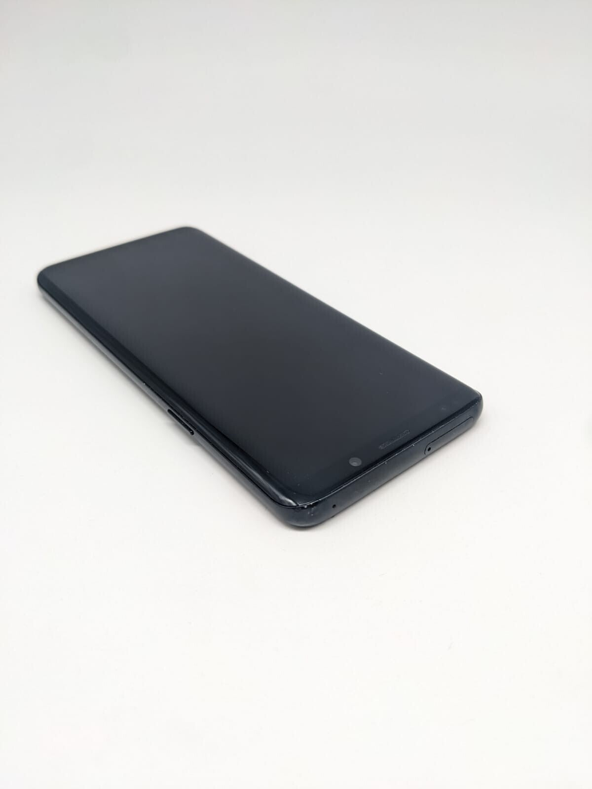 Samsung Galaxy S9 64GB Schwarz SM-G960F 64GB | OHNE AKKU | UNGETESTET