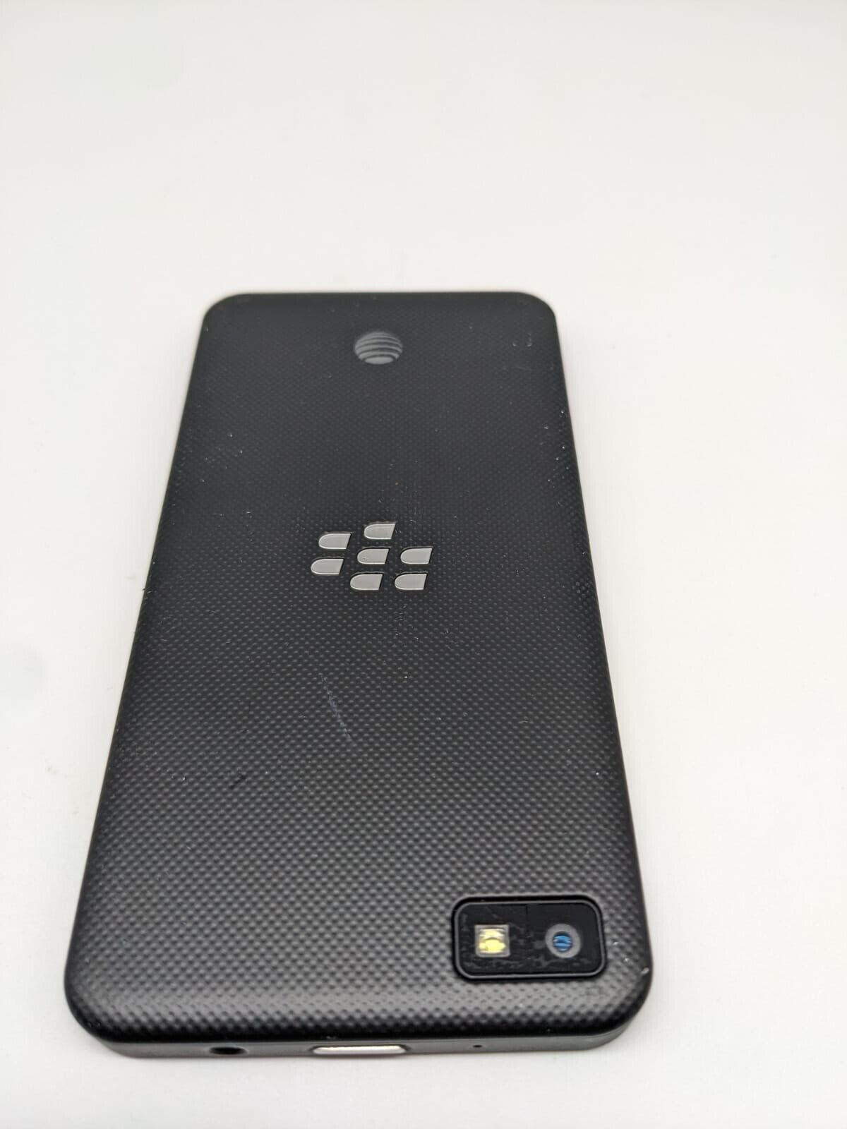 BlackBerry Z10 16GB Schwarz | OHNE AKKU | UNGETESTET  #X6