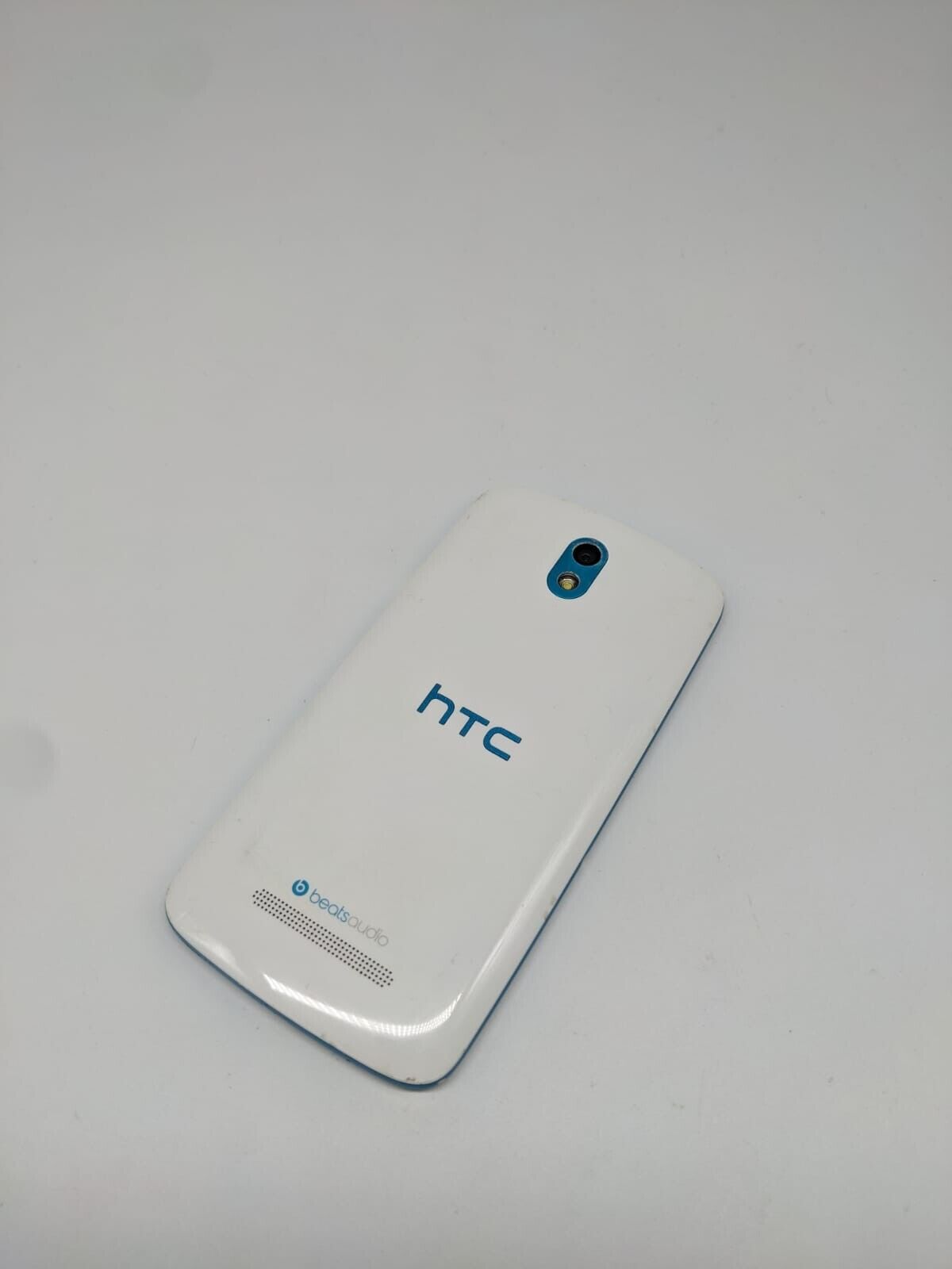 HTC Desire 500 Weiß Teilespender Ersatzteile Bastler | LÄDT/STARTET NICHT