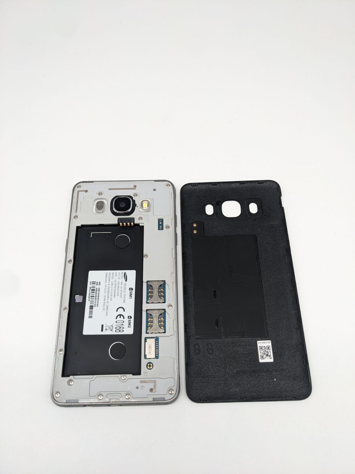 Samsung Galaxy J5 2016 Schwarz SM-J510FN/DS Dual-Sim | OHNE AKKU | OHNE SIMLOCK
