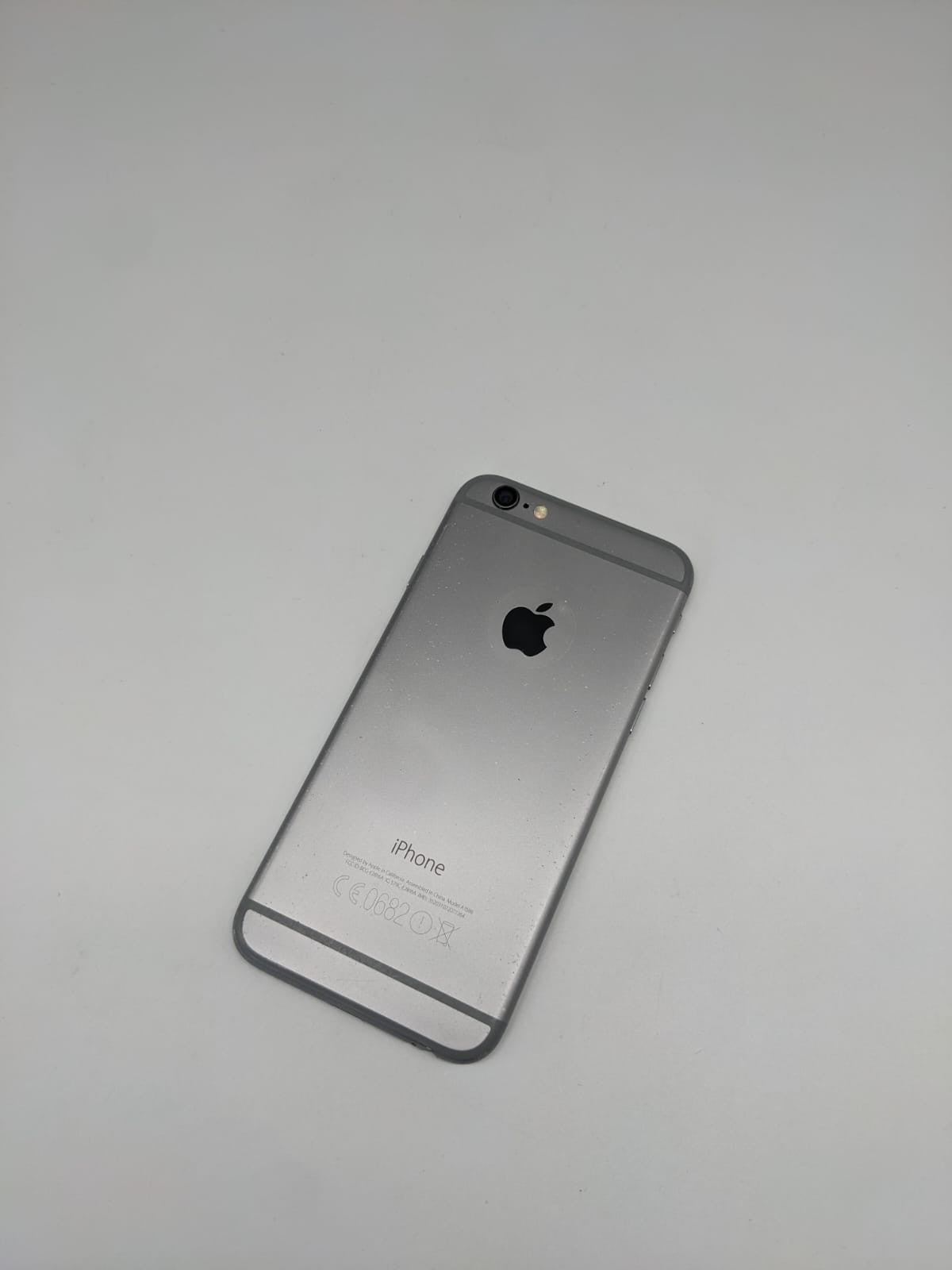 Apple iPhone 6 A1586 16GB Silber Smartphone | OHNE SIMLOCK