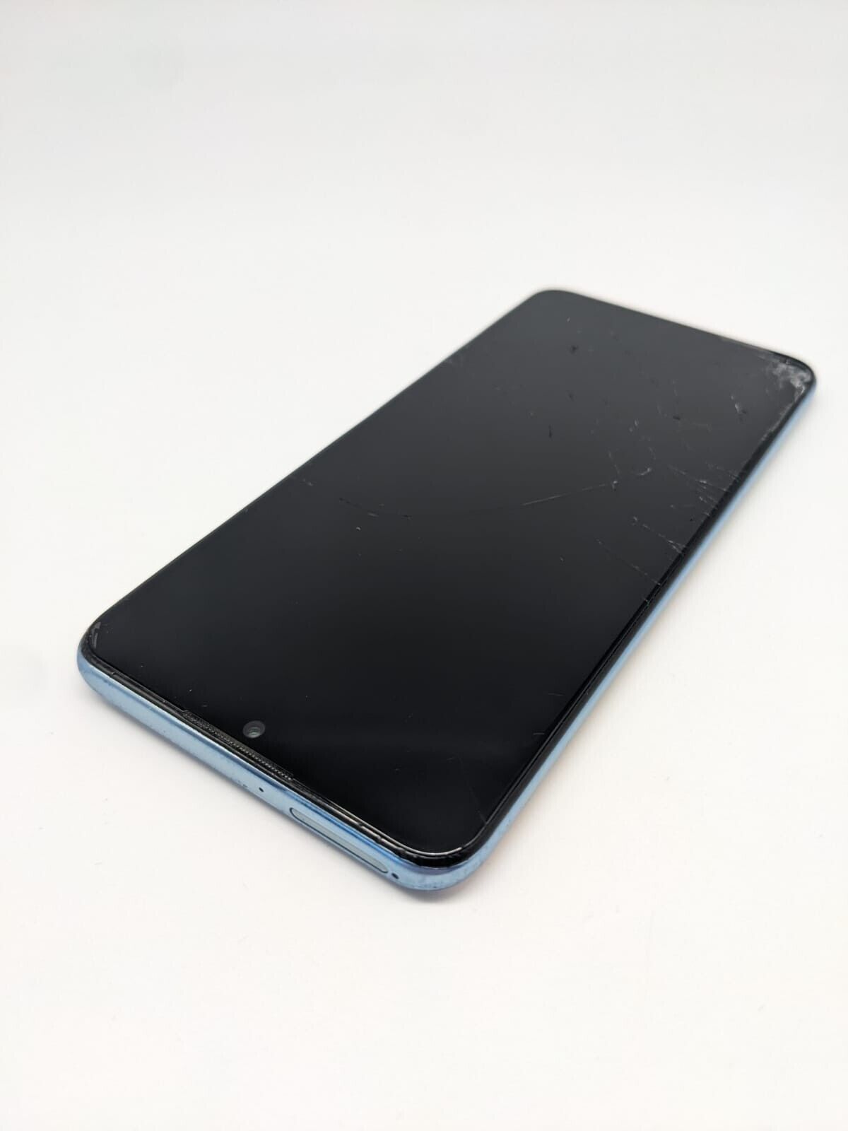 Huawei P30 Lite New Edition MAR-LX1B Breathing Crystal | LÄDT/STARTET NICHT