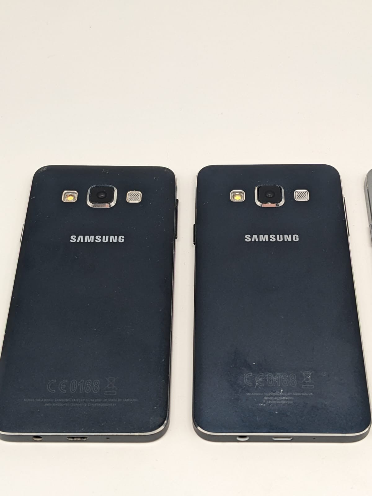 3x Samsung Galaxy A3 SM-A300FU Konvolut Sammlung Posten | TEILESPENDER