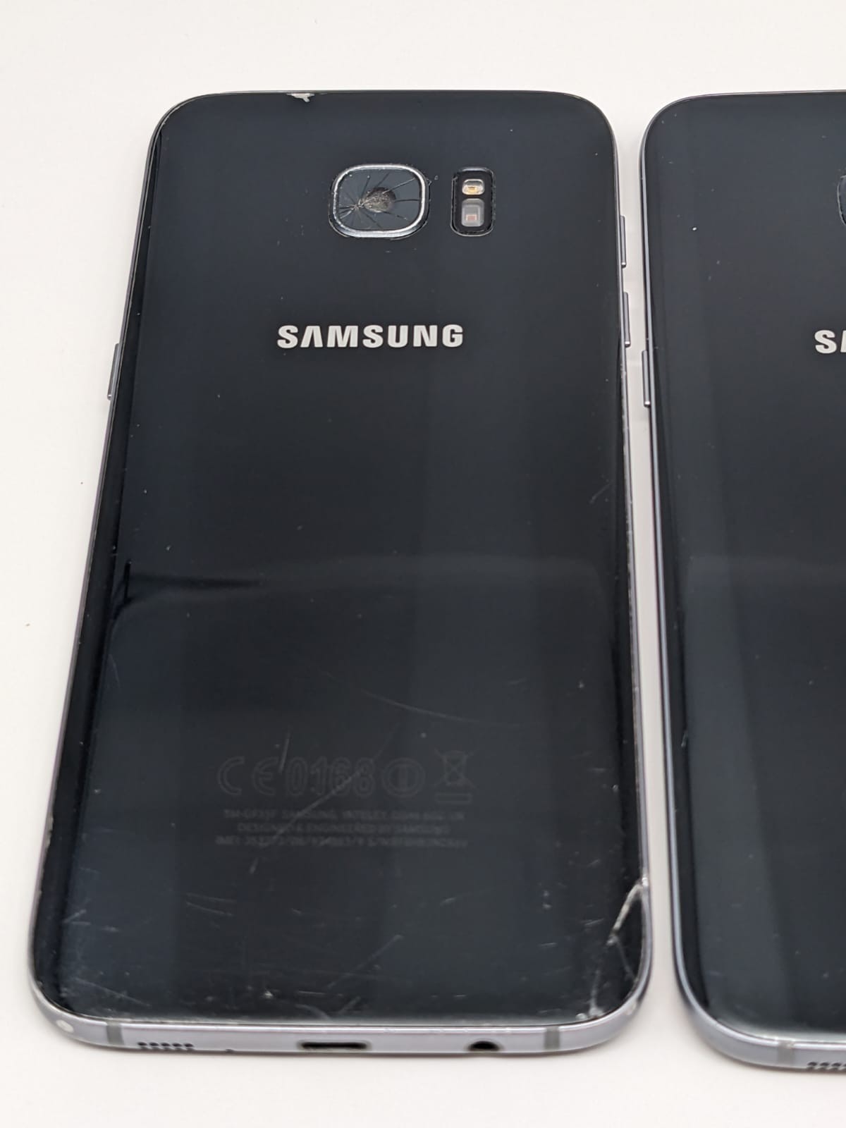 3x Samsung Galaxy S7 Edge SM-G935F Teilespender Ersatzteile | DEFEKT