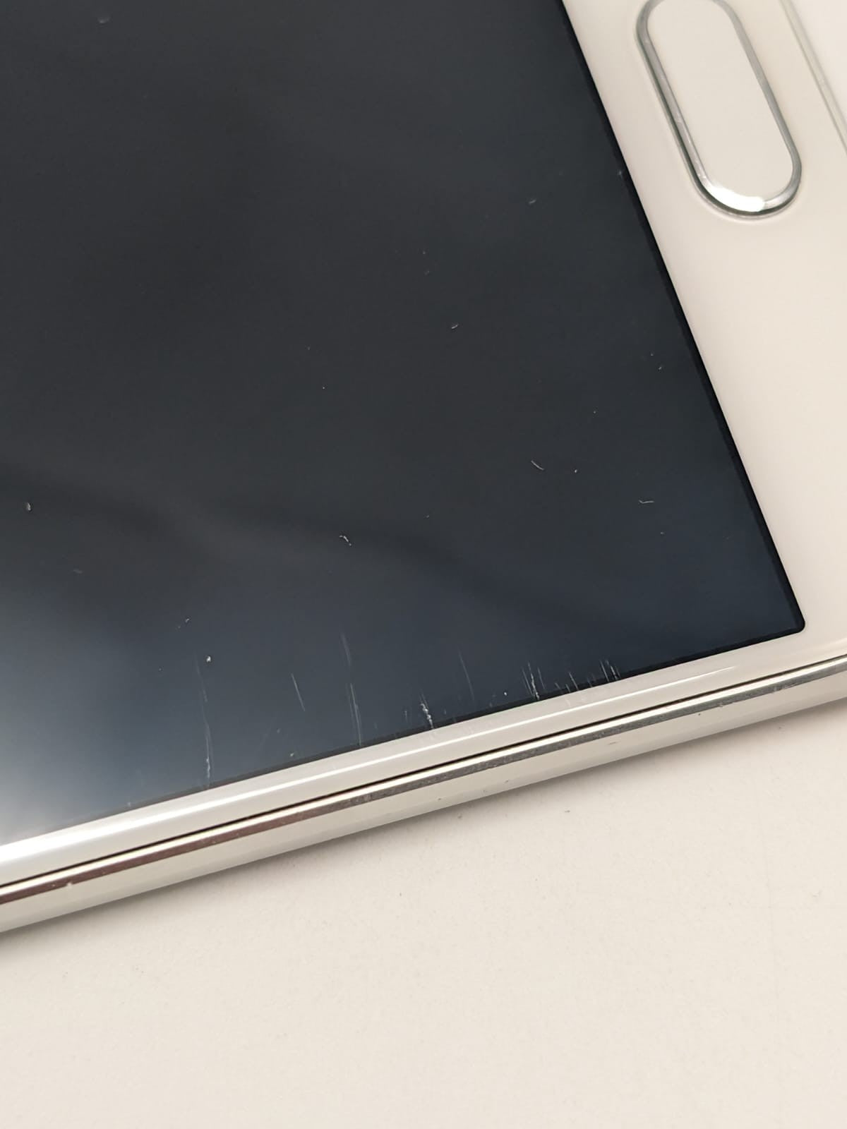Samsung Galaxy S6 Smartphone 64 GB Weiß | OHNE SIMLOCK