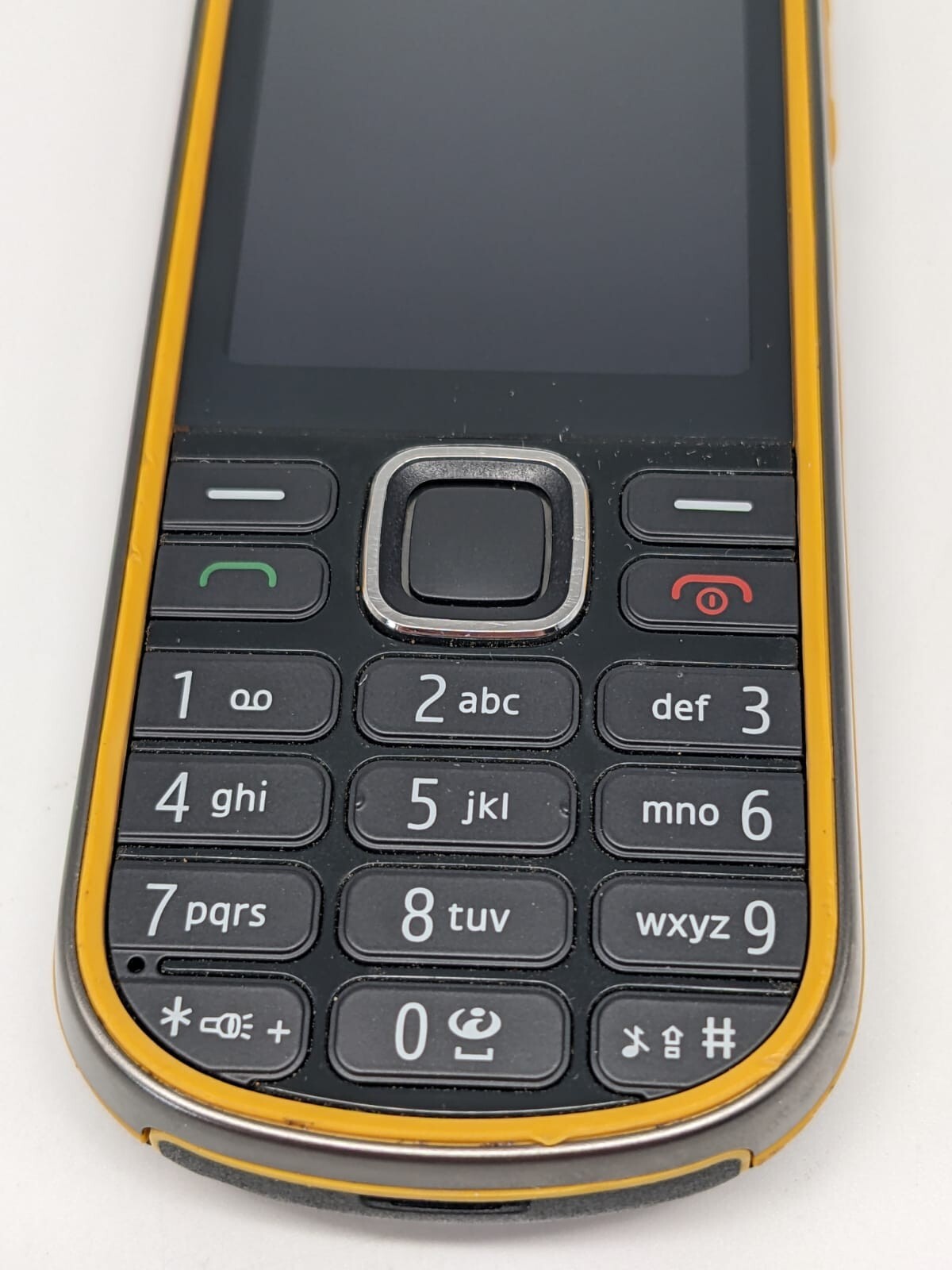 Nokia 3720 Classic Gelb Outdoor Handy | TOP DISPLAY | OHNE SIMLOCK