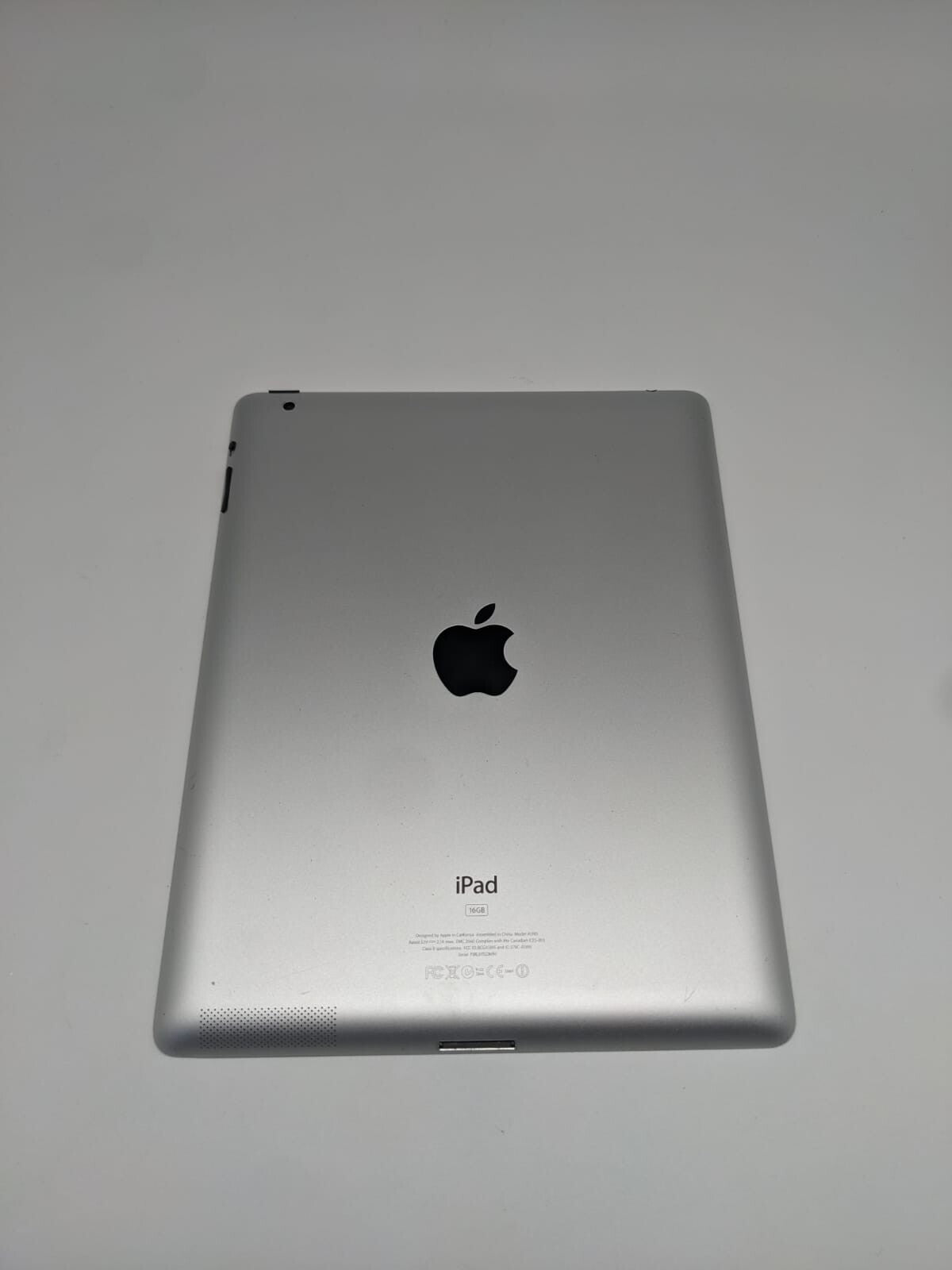 Apple iPad 2 A1395 16GB IOS Silber Tablet | TEILESPENDER