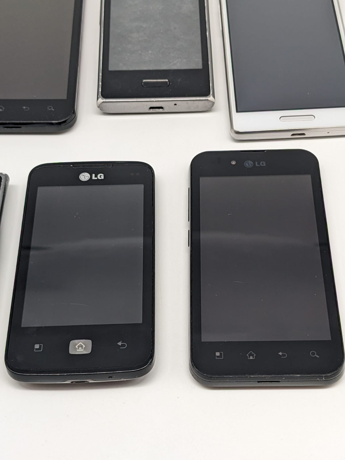 7x LG Smartphone Handy Konvolut Sammlung Posten | UNGETESTET