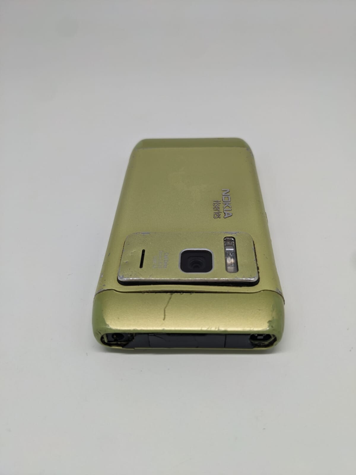 Nokia N8 Grün Smartphone Teilespender Bastler Ersatzteile | LÄDT/STARTET NICHT