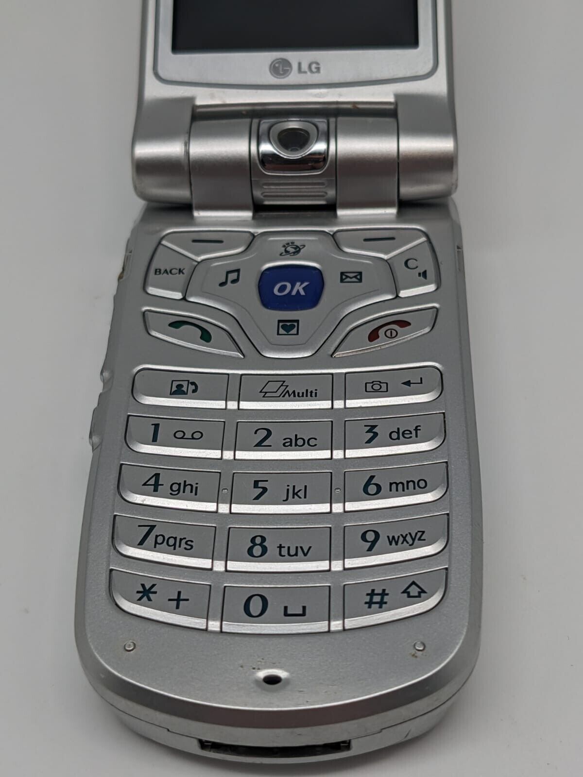 LG U8100 Silber Klapphandy  | OHNE AKKU | UNGETESTET