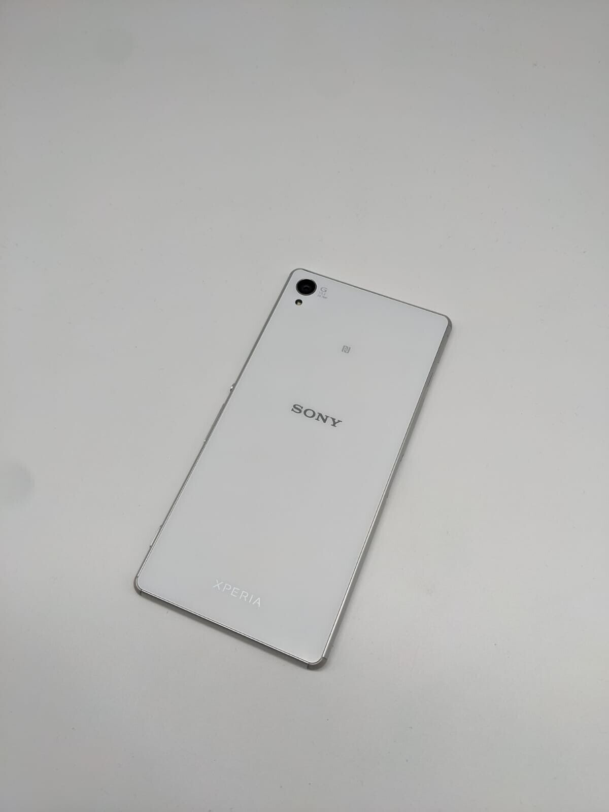 Sony Xperia Z3 Weiß Smartphone Bastler | LED LEUCHTET | STARTET NICHT