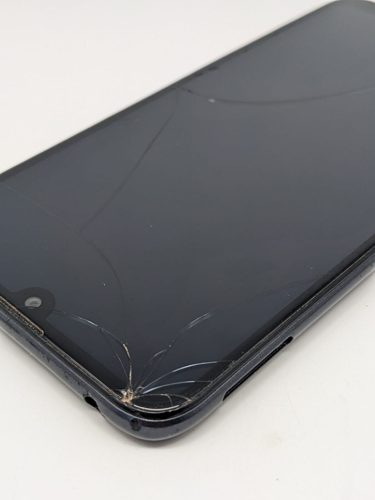 Huawei Y7 2019 DUB-LX1 Schwarz 32GB Dual Sim | DISPLAYSCHADEN