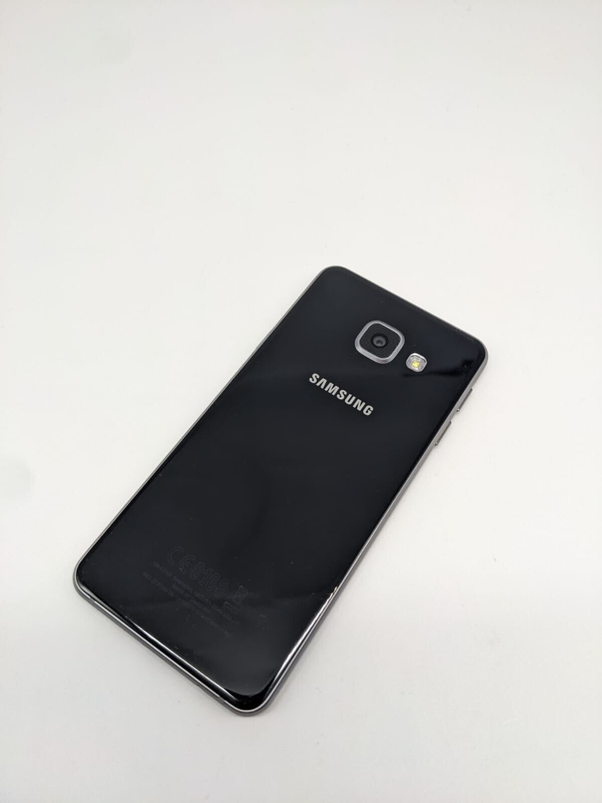 Samsung Galaxy A3 2016 SM-A310F Schwarz | LÄDT/STARTET NICHT