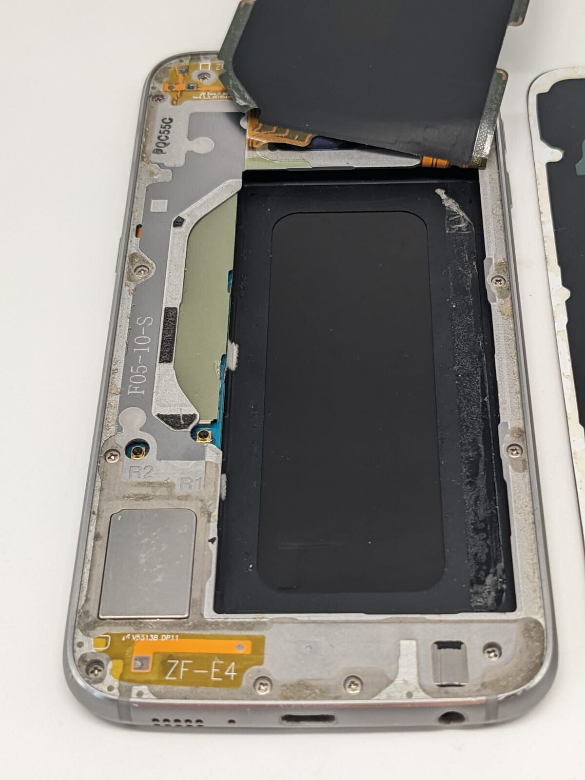 Samsung Galaxy S6 SM-G920F/DS Blau Ersatzteile | OHNE AKKU | UNGETESTET